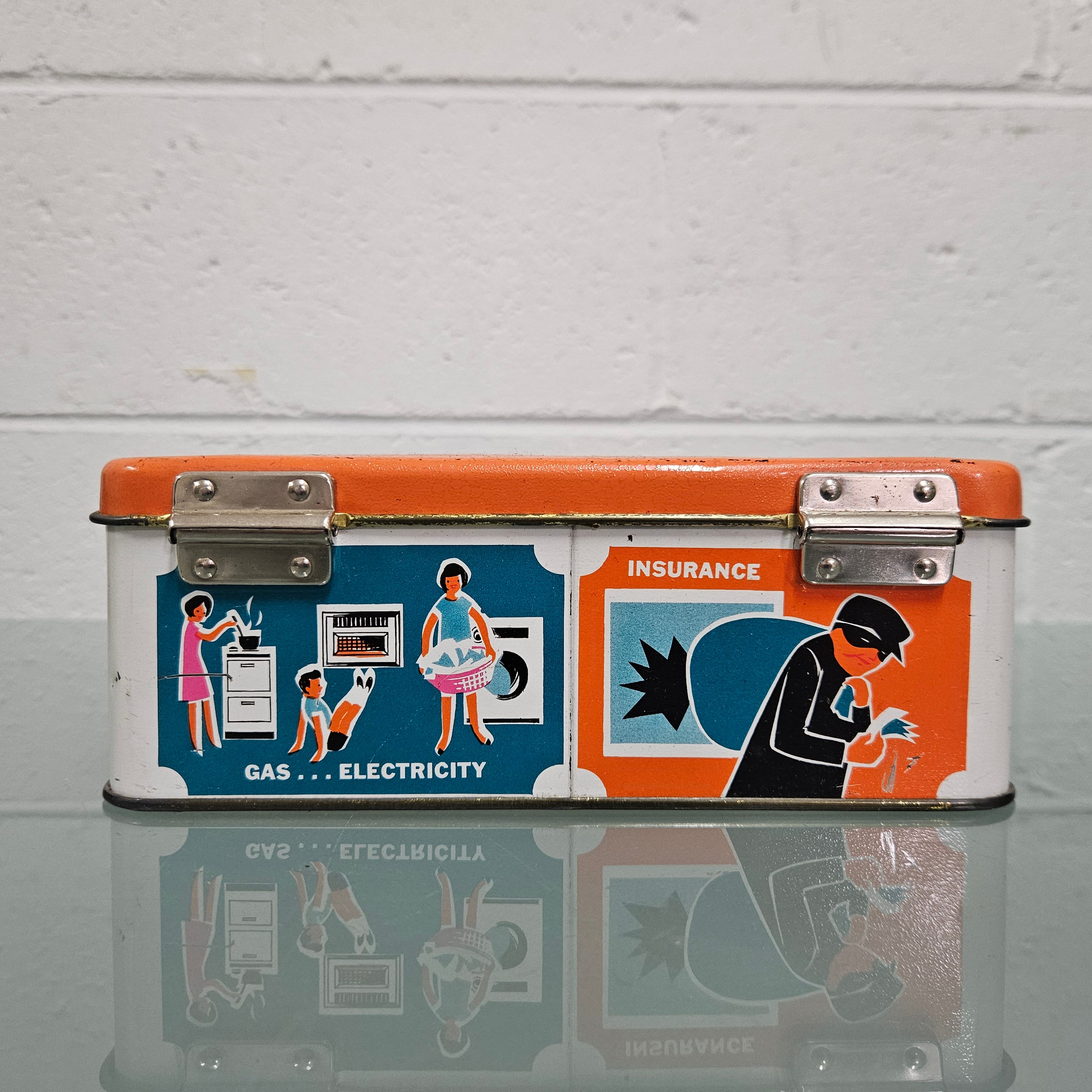 Vintage Willow Budget Tin | Antique & Vintage | Moonee Ponds Antiques | Australia Wide Delivery