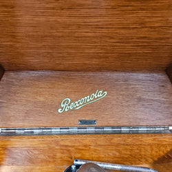 Vintage Oak Cased Gramophone | Antique & Vintage | Moonee Ponds Antiques | Australia Wide Delivery