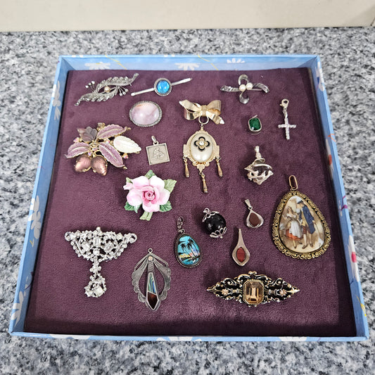 Assorted Vintage Jewellery $20.00 Each