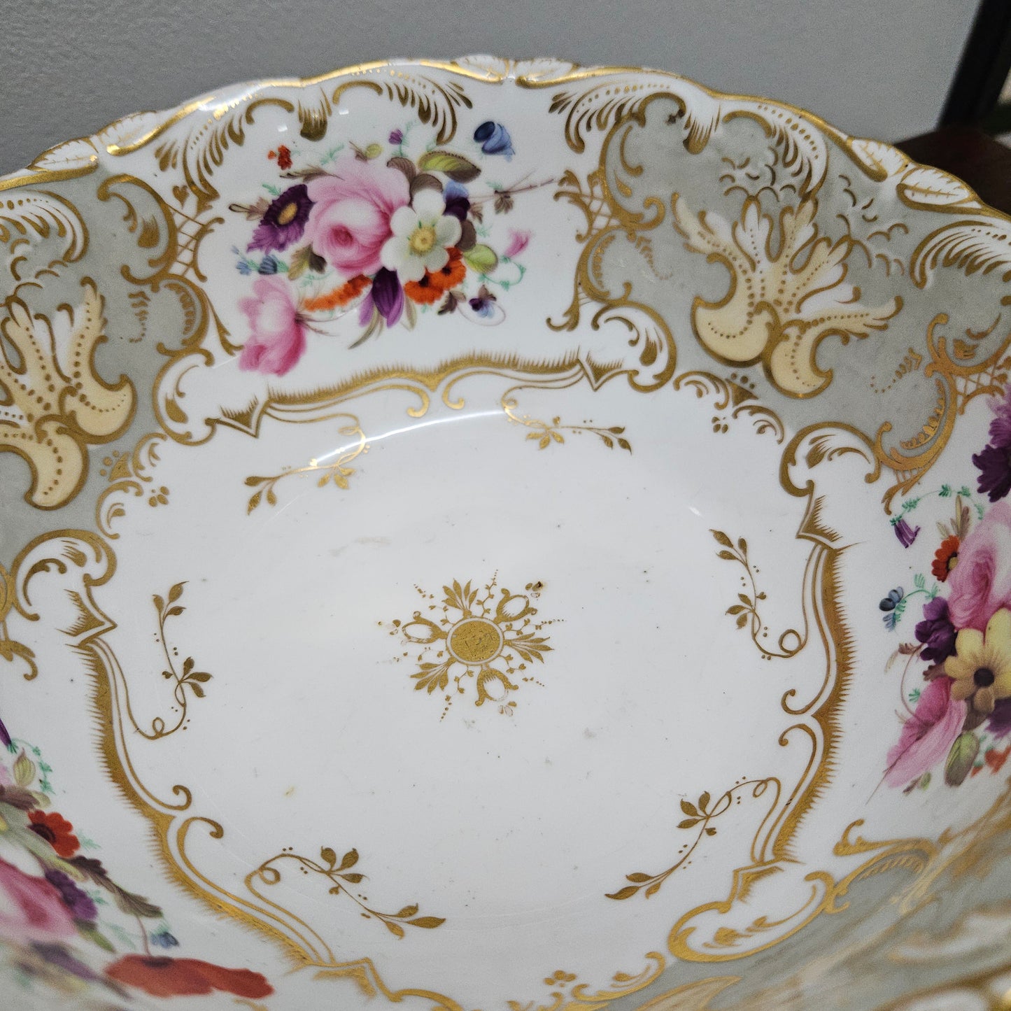 Pretty Early Victorian Hand Painted Bristol Bowl