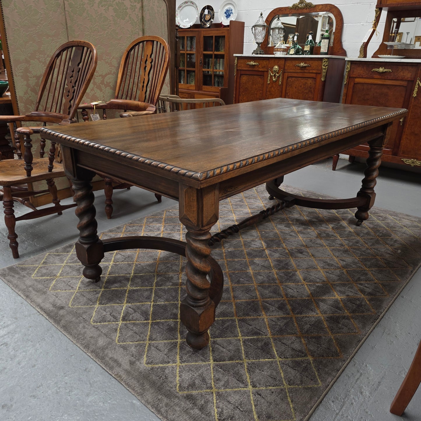 Just Arrived Dining Table