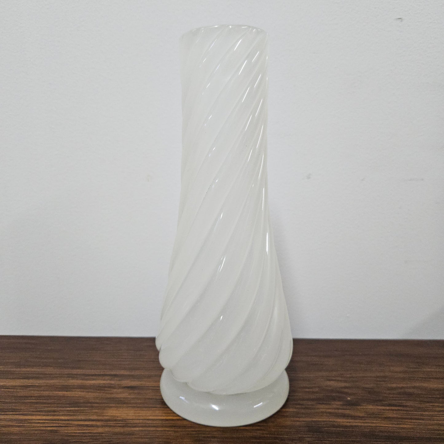 Attractive Vintage Opaline Italian Swirled Glass Vase