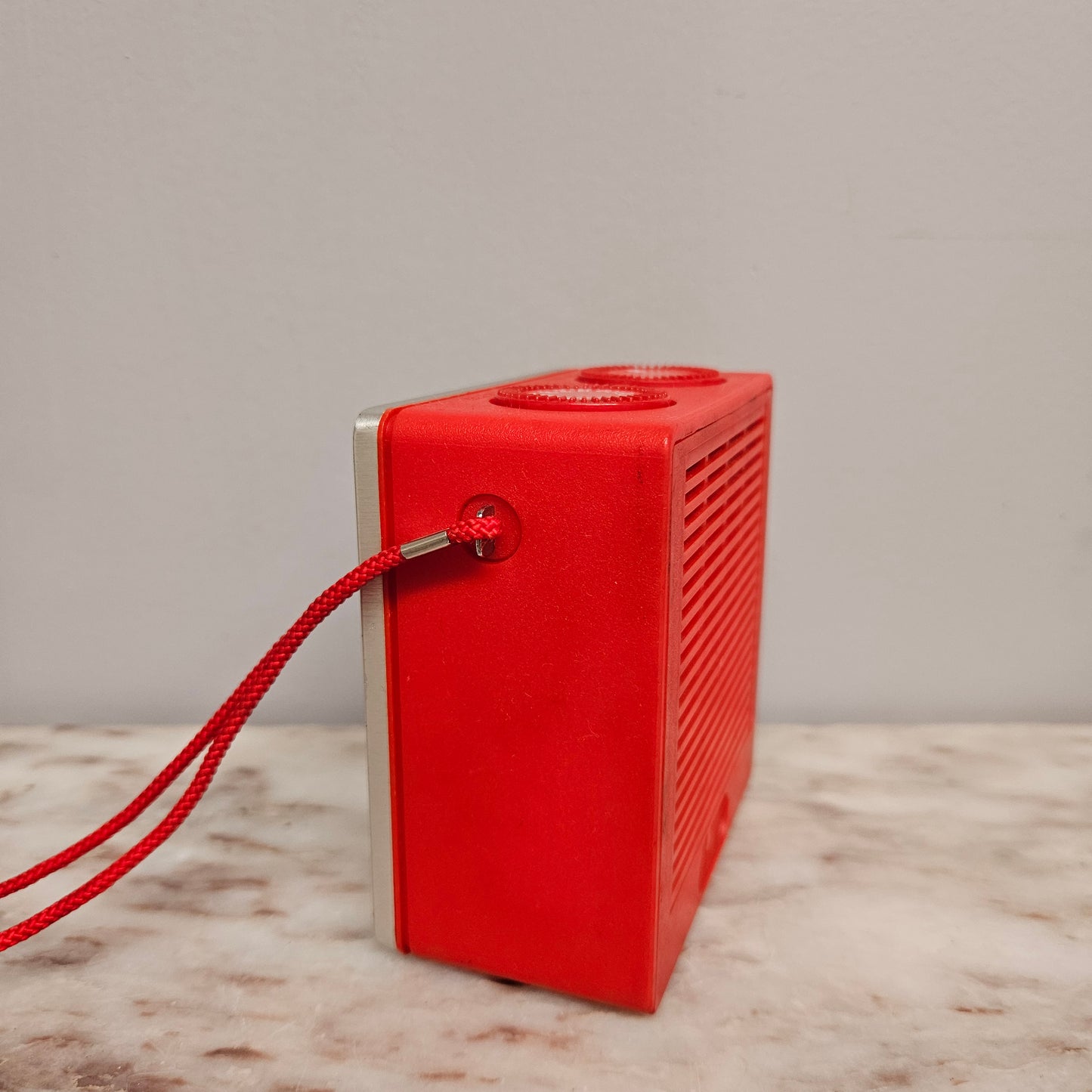 Vintage R-88 Panasonic National Radio