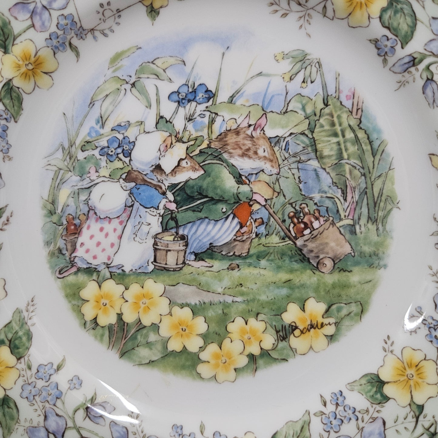 Vintage Royal Doulton Brambly Hedge "The Outing" Plate Made in England