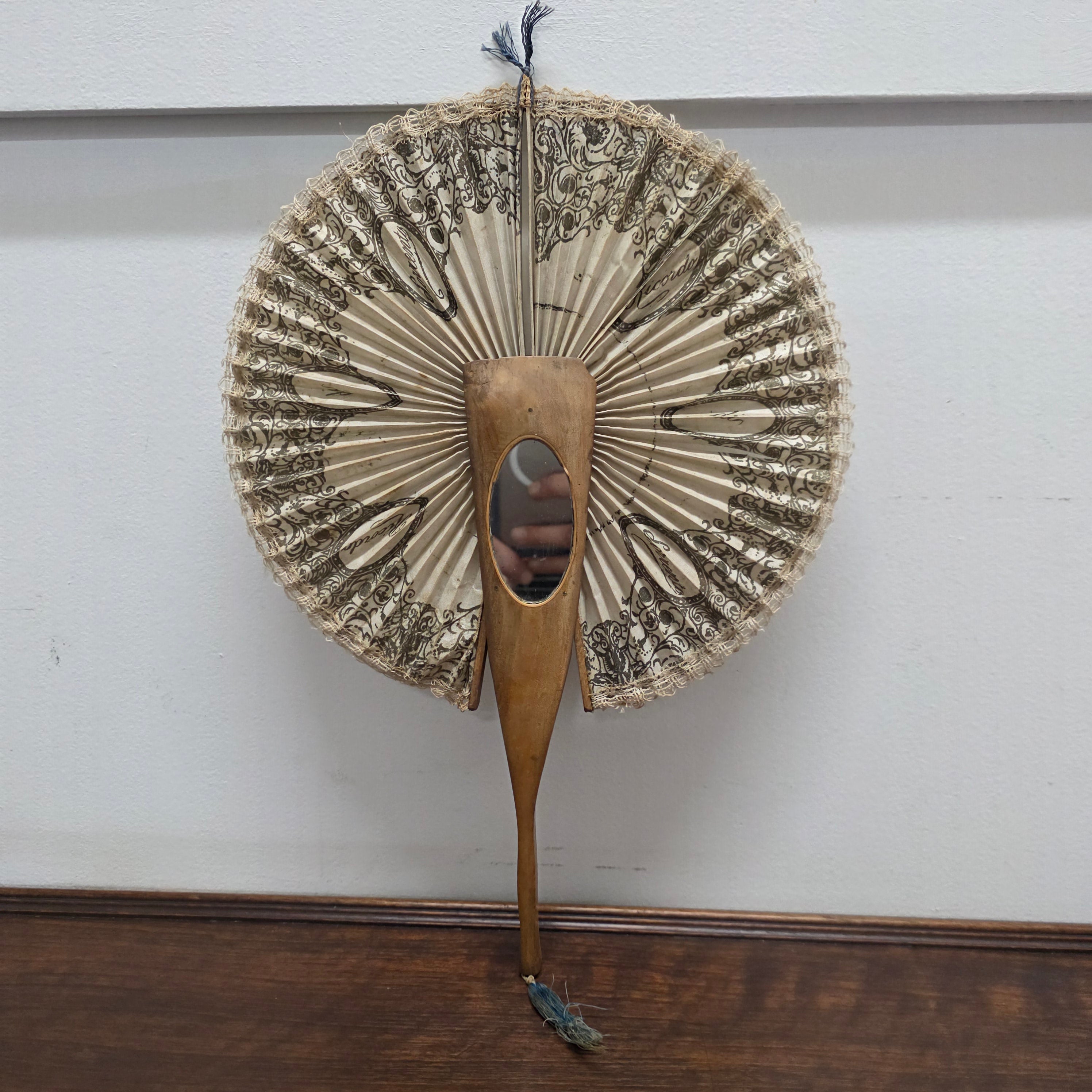Victorian Olive Wood Cased Concertina Fan | Antique & Vintage | Moonee Ponds Antiques | Australia Wide Delivery
