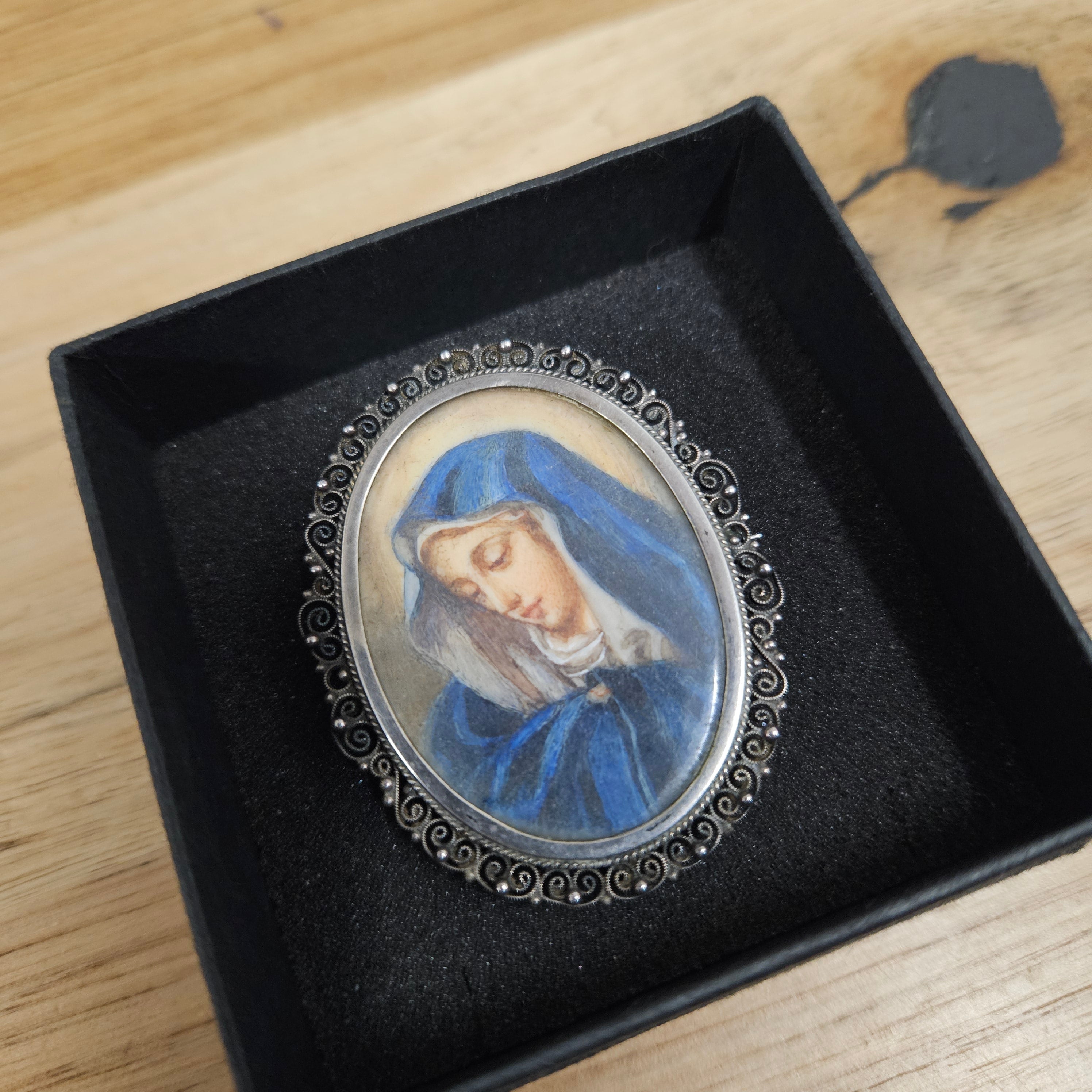 Vintage Hand Painted Portrait Of Our Lady Of Sorrows  In A Silver (800) Frame