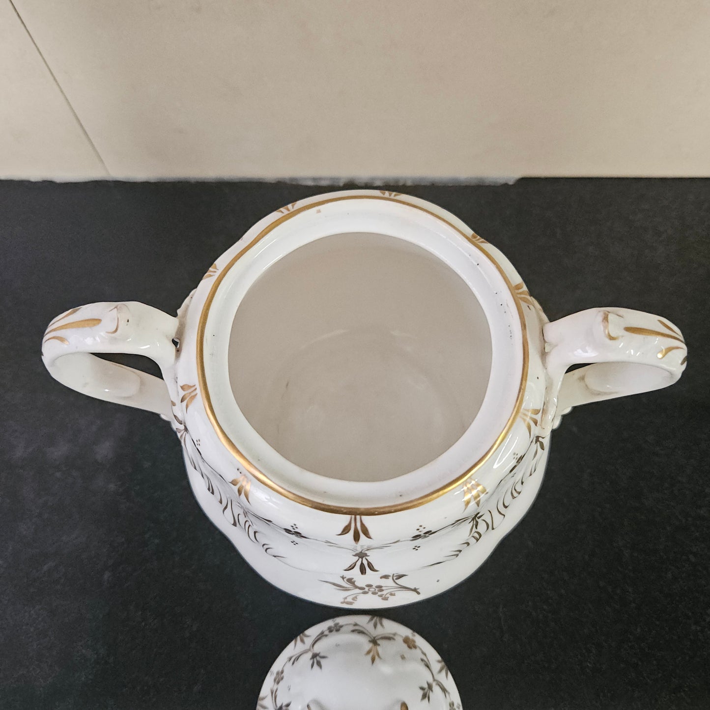 Early Victorian Coalport Sucrier