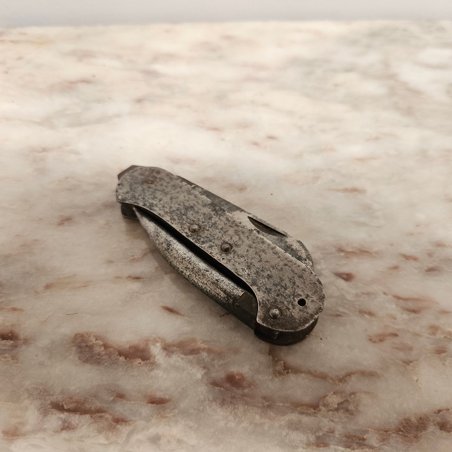 Vintage "Whittingslowe" Military WW2 Australian Broad Arrow Knife