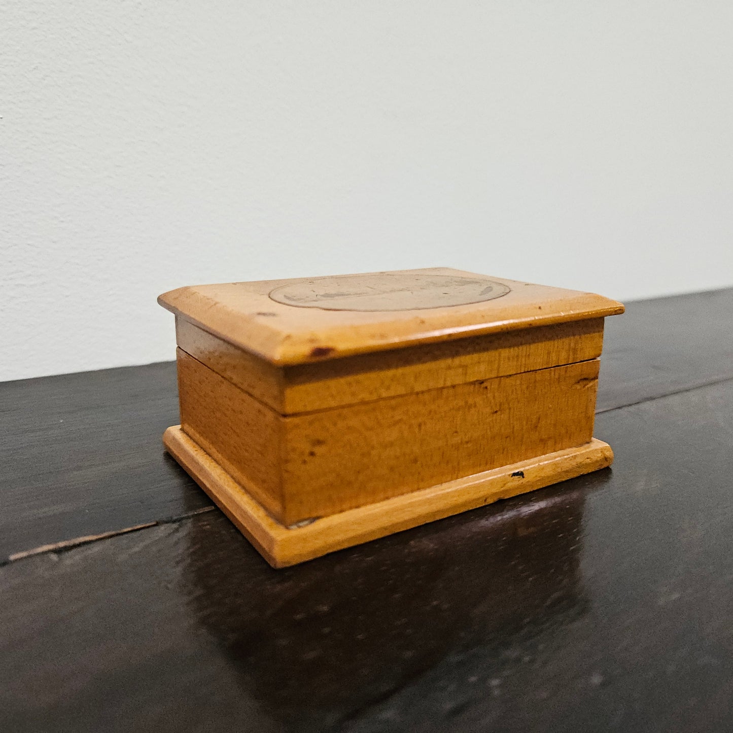 Mauchline Ware Lidded Wooden Trinket Box