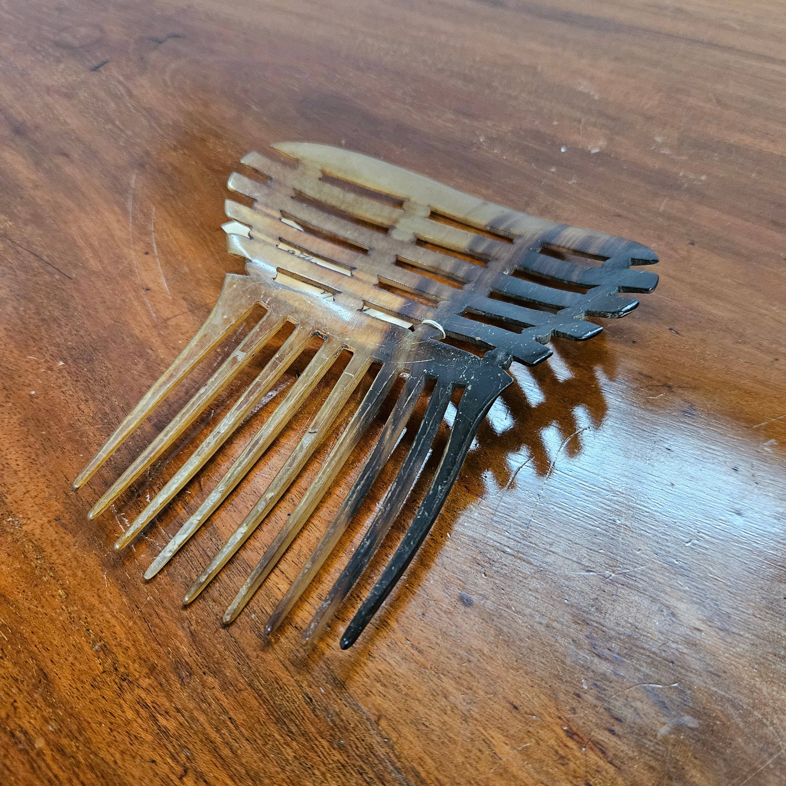 Edwardian Spanish Comb Buffalo Horn Comb | Antique & Vintage | Moonee Ponds Antiques | Australia Wide Delivery