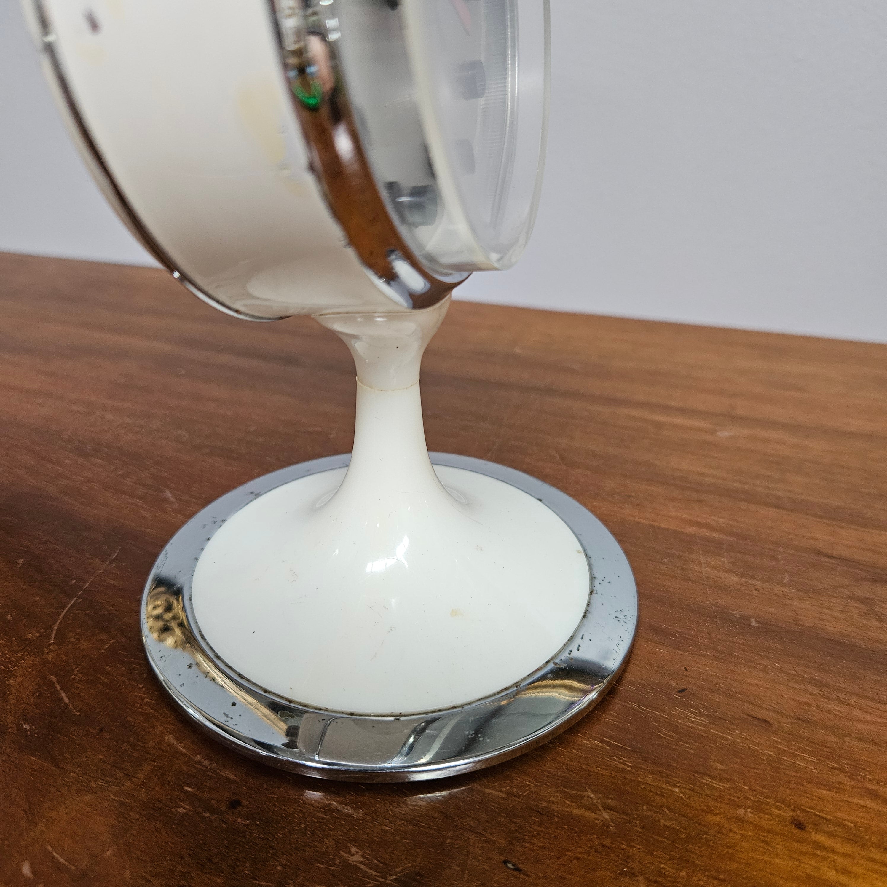 Vintage 1970's Sputnik Space Age Clock | Antique & Vintage | Moonee Ponds Antiques | Australia Wide