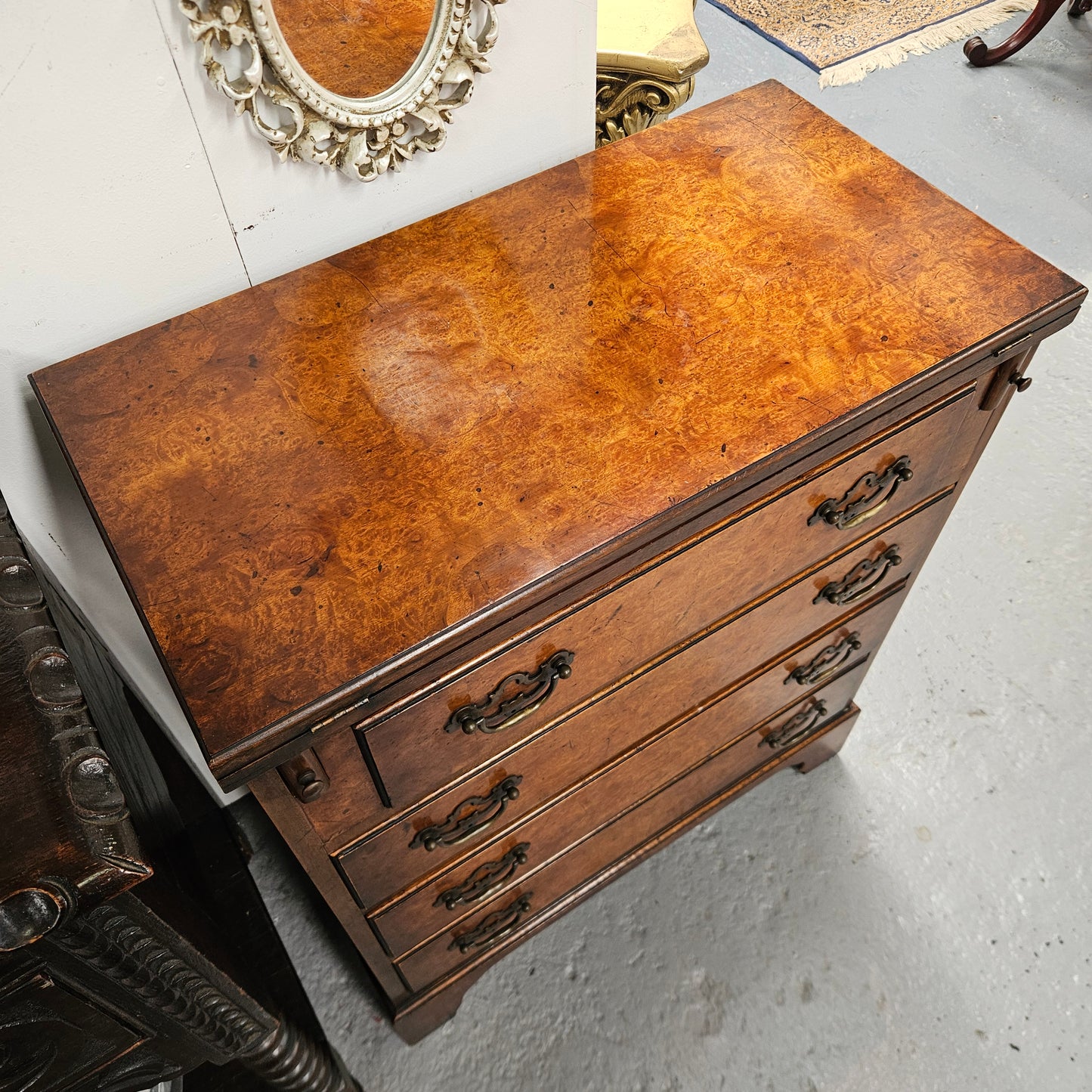 Georgian Style Chest of Drawers With Four Drawers & Flip Top Desk