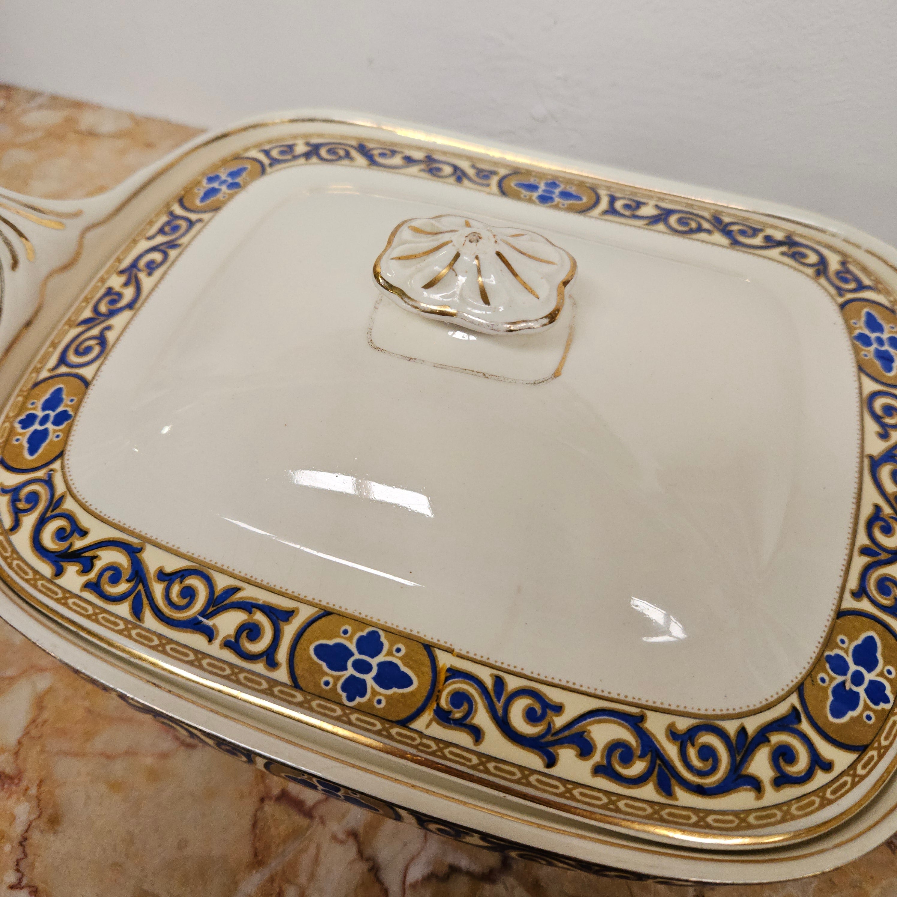 J & G Meakin English Tureen | Antique & Vintage | Moonee Ponds Antiques | Australia Wide Delivery