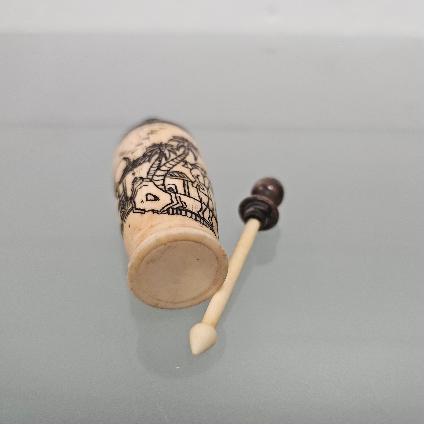 Old Chinese Hand Painted Bone & Horn Snuff Bottle