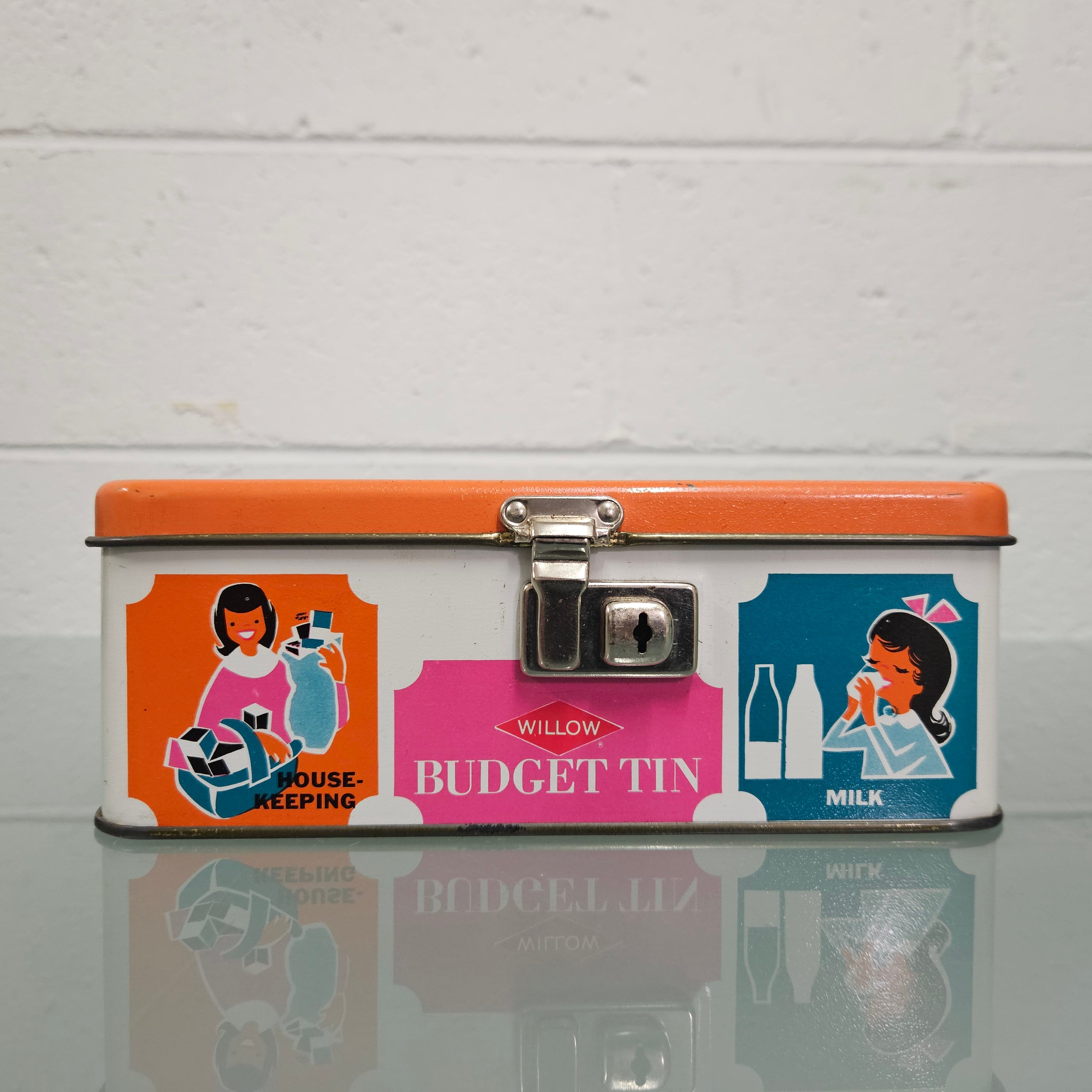 Vintage Willow Budget Tin | Antique & Vintage | Moonee Ponds Antiques | Australia Wide Delivery