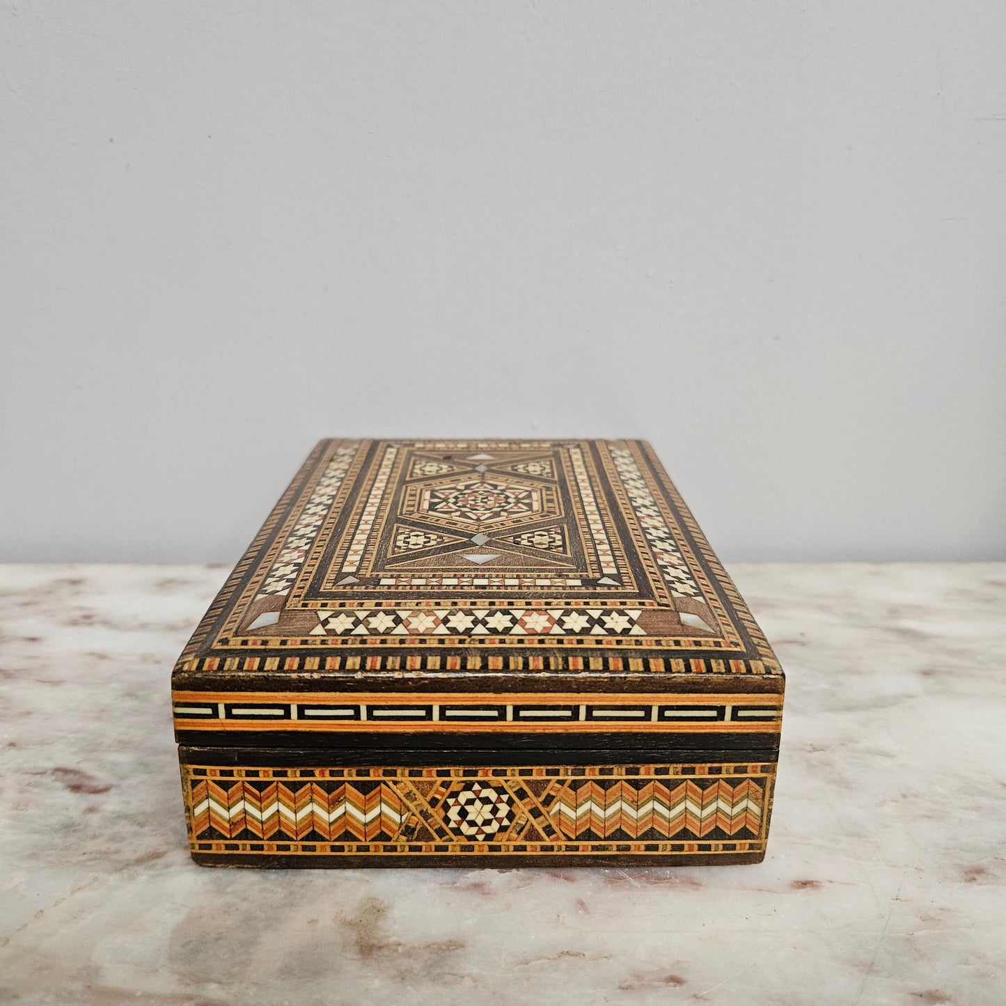 Vintage Syrian Inlaid Trinket/Jewellery Box
