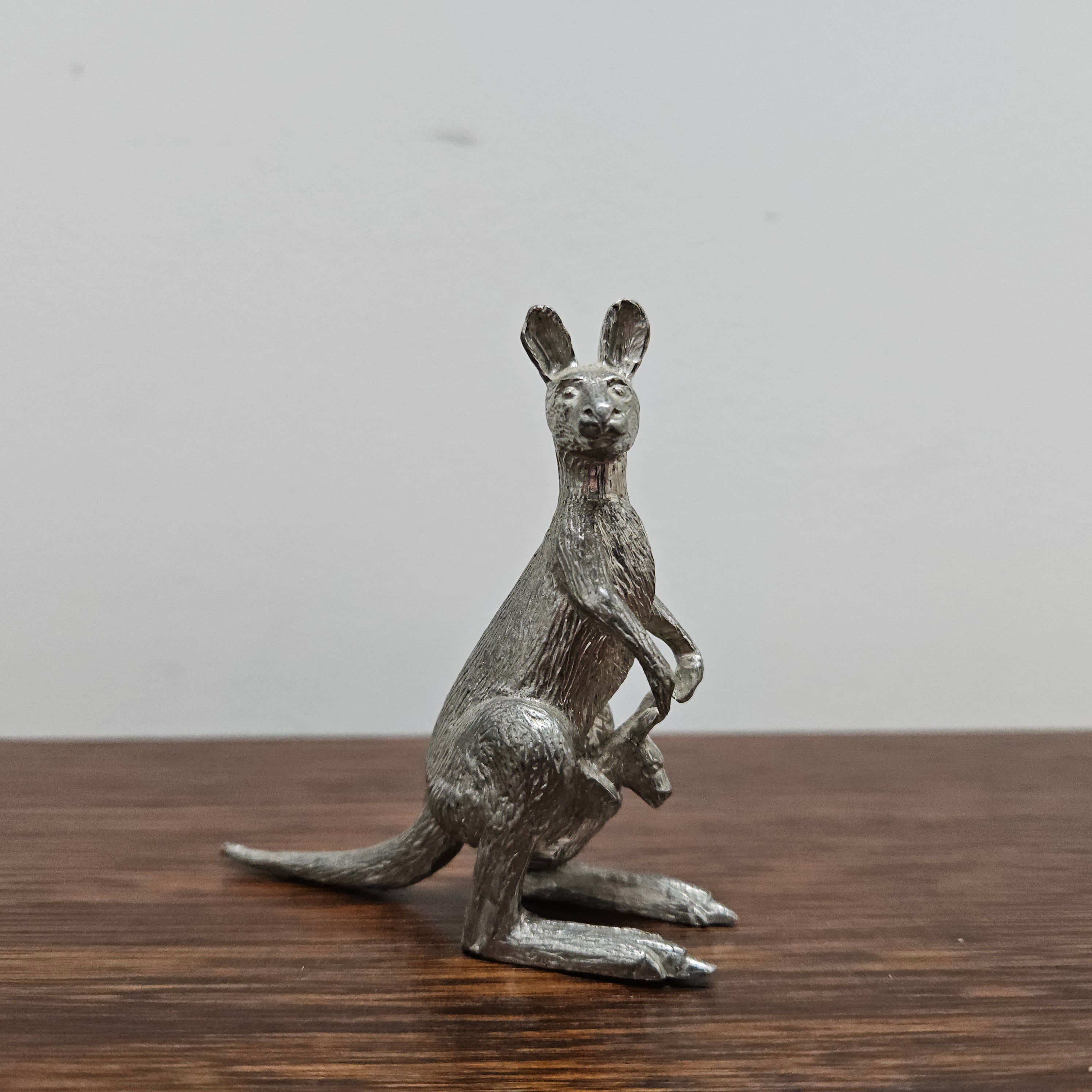 Fine Quality Vintage Pewter Kangaroo – Moonee Ponds Antiques