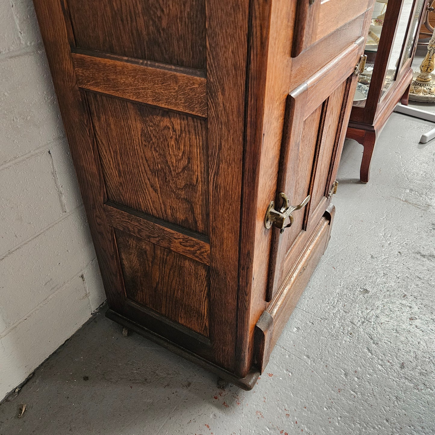 Vintage Oak Ice Chest