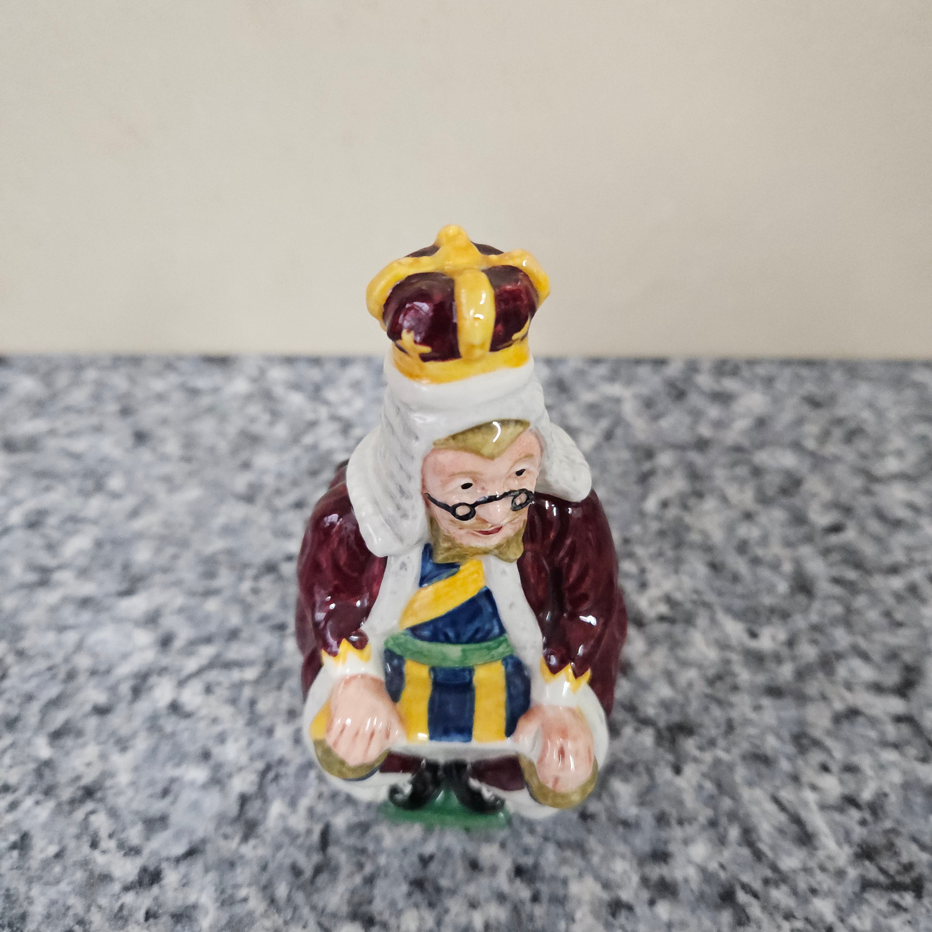 Beswick 'King of Hearts' Figure | Antique & Vintage | Moonee Ponds Antiques | Australia Wide Delivery