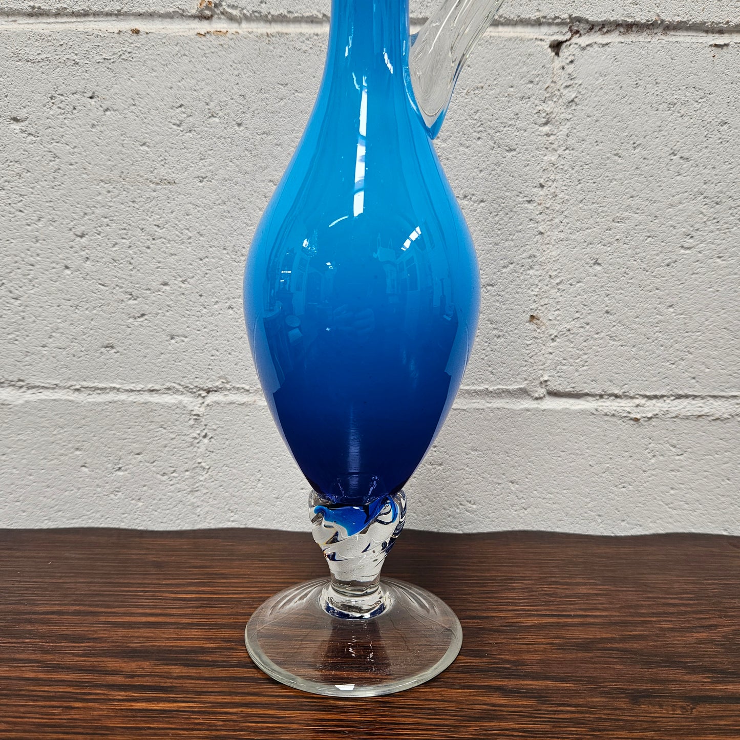 Stunning vintage retro Italian blue and clear art glass genie bottle decanter, it is in great original condition.