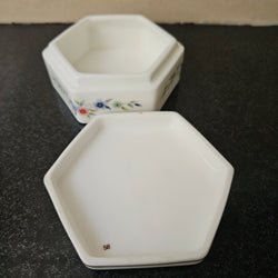 Pretty Floral Wedgwood Trinket Box | Antique & Vintage | Moonee Ponds Antiques | Australia Wide Delivery