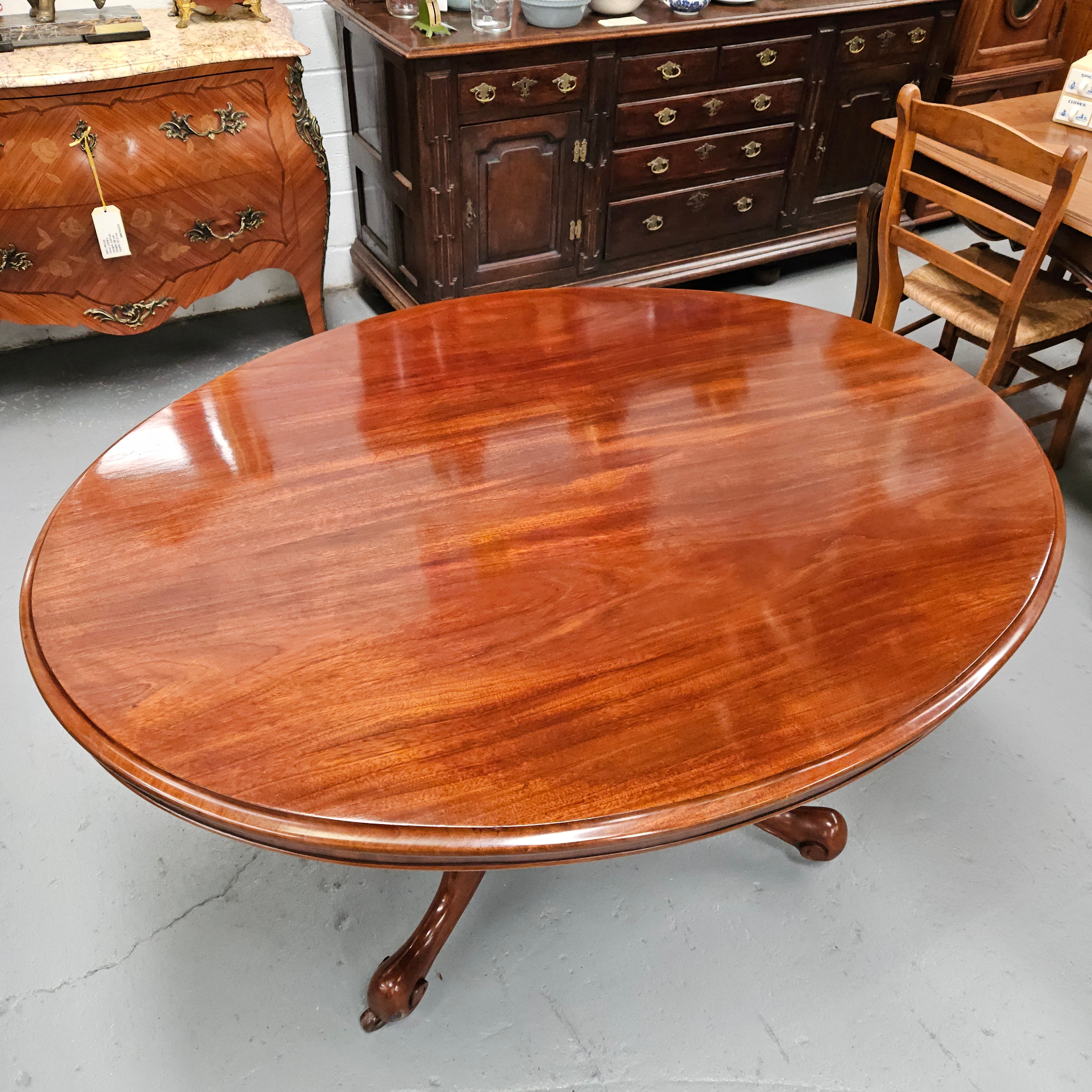 Victorian Oval Mahogany Loo Table | Antique & Vintage | Moonee Ponds Antiques | Australia Wide Delivery