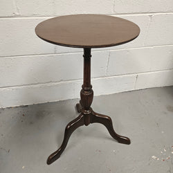 Walnut Side Table Georgian Style | Antique & Vintage | Moonee Ponds Antiques | Australia Wide Delivery