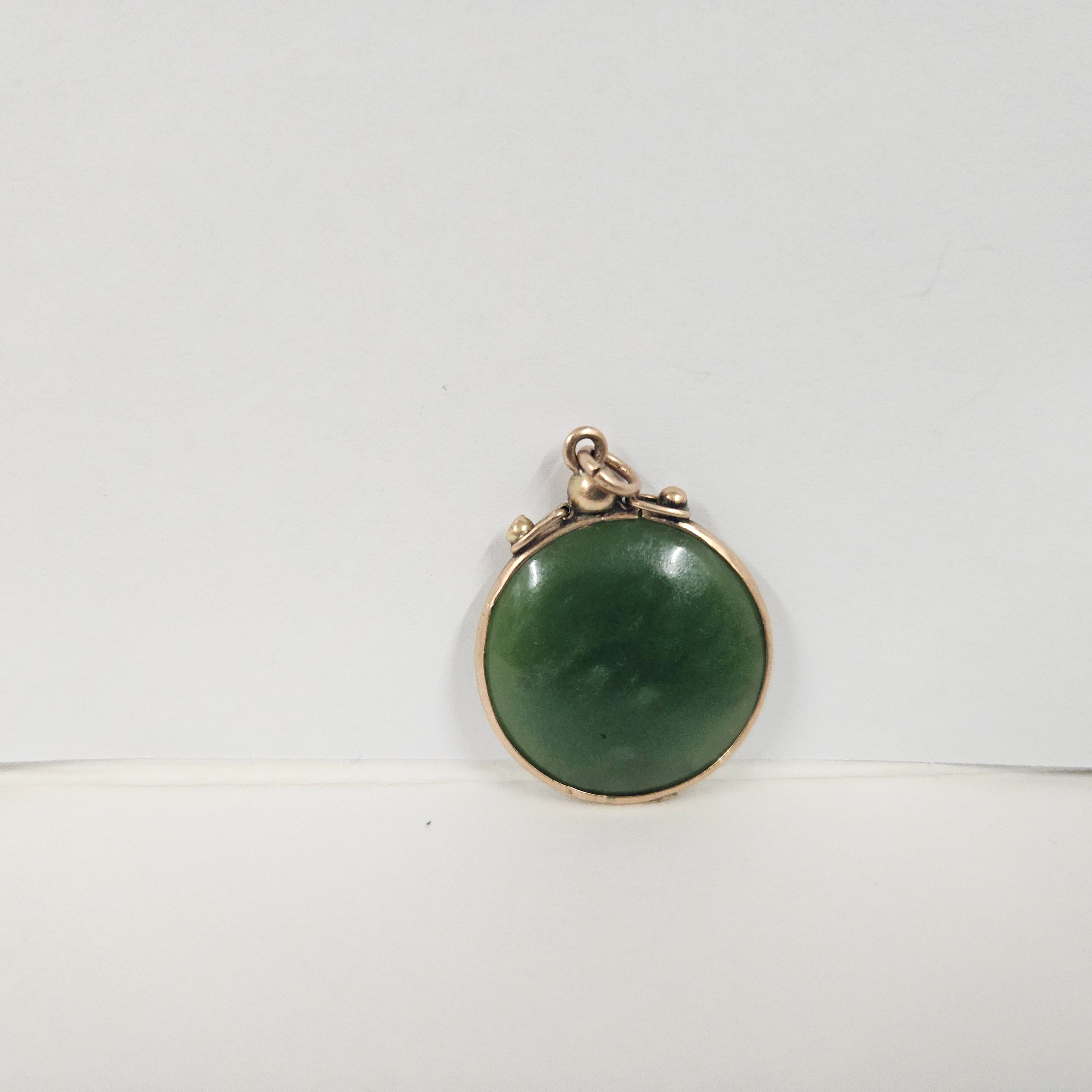 9 Carat Gold & Jade Antique Pendant