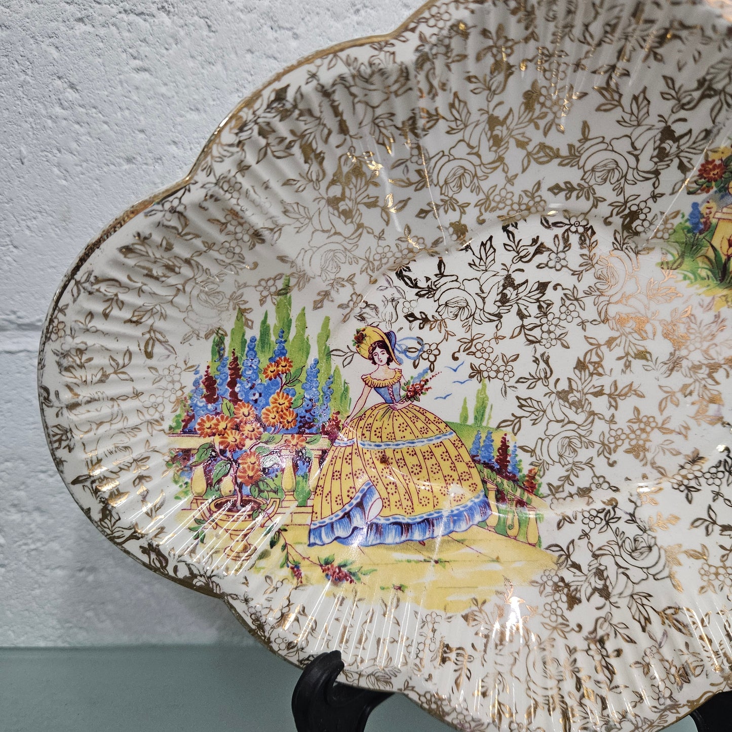 Stunning Dolly Varden Bowl