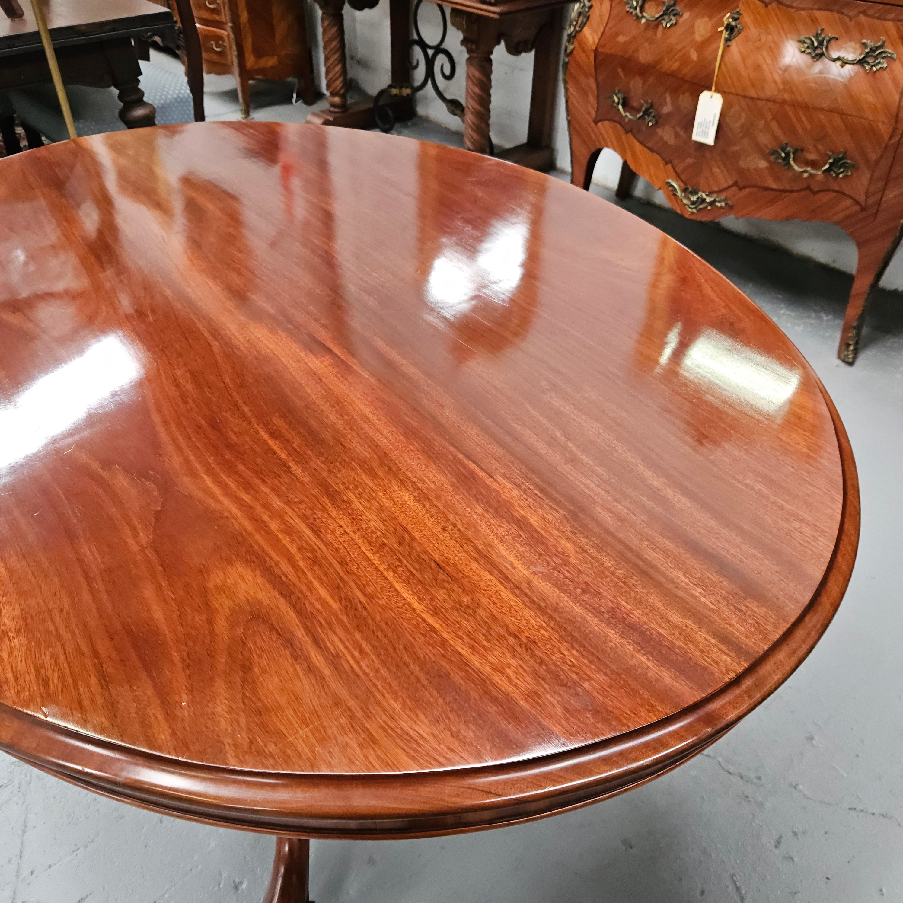 Victorian Oval Mahogany Loo Table | Antique & Vintage | Moonee Ponds Antiques | Australia Wide Delivery