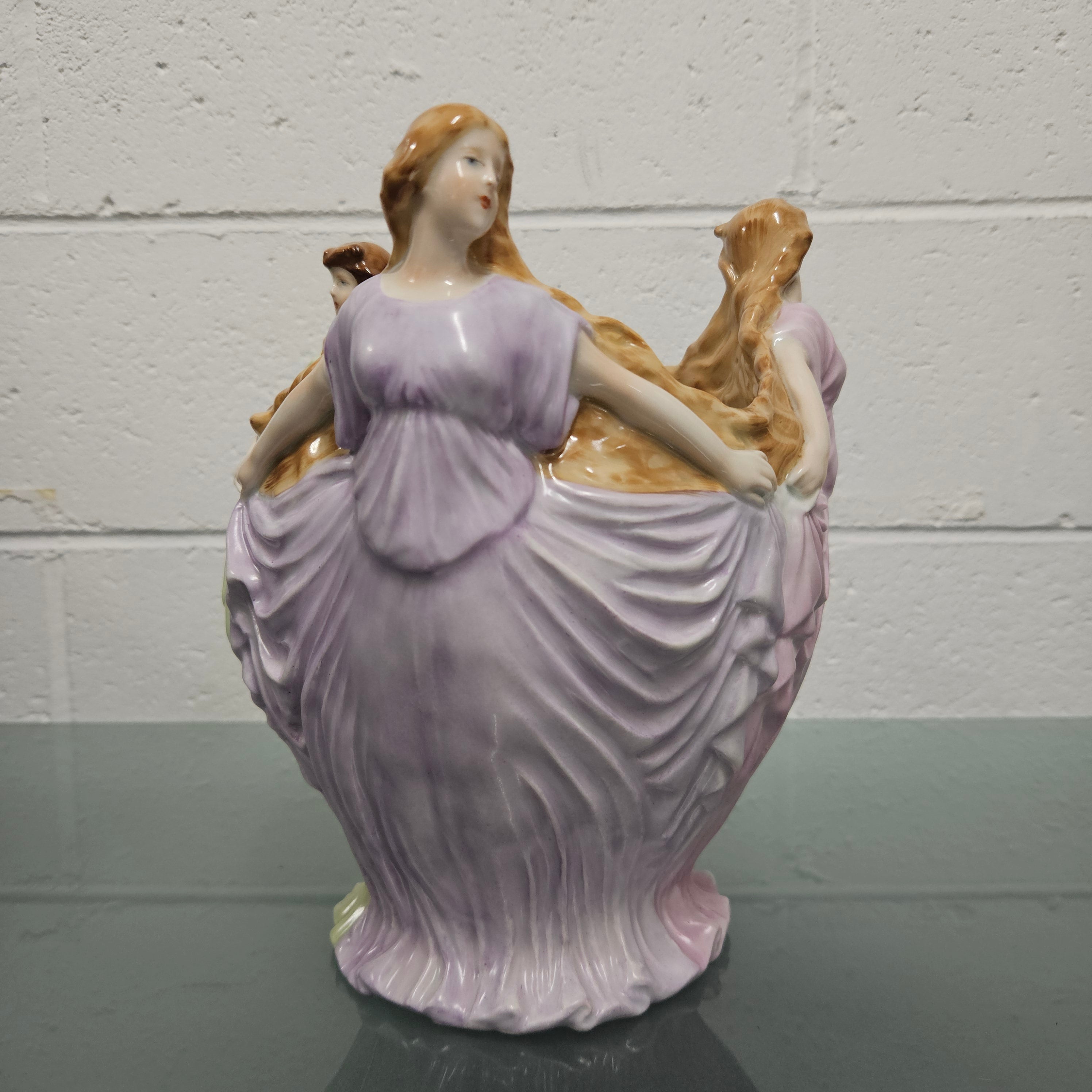 Stunning Hand Painted Dresden PMP Porzelion Art Nouveau Table Centre Piece