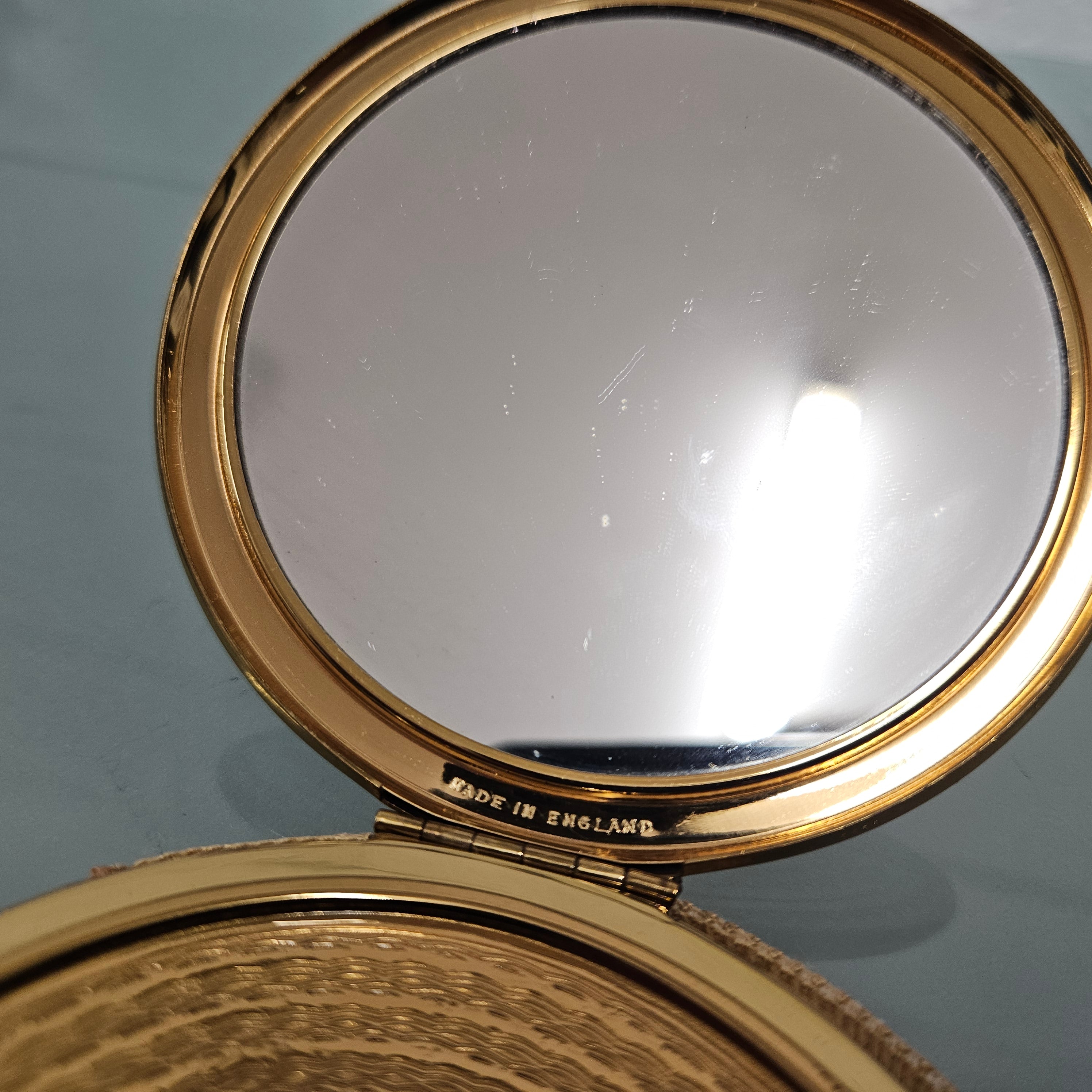 Vintage Guilhoche Gold Kigu Compact | Antique & Vintage | Moonee Ponds Antiques | Australia Wide Delivery