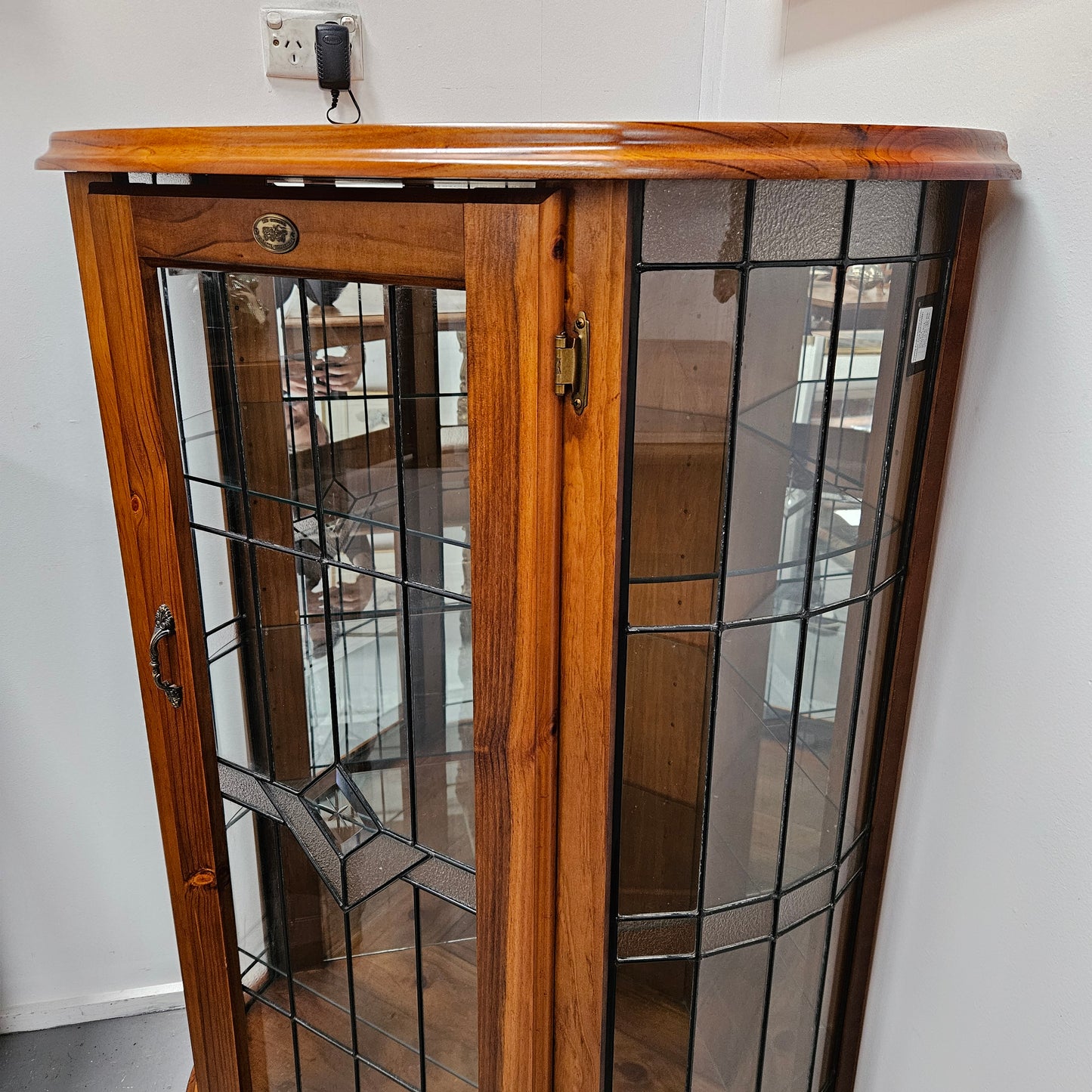 Reproduction Lead Light Corner Cabinet