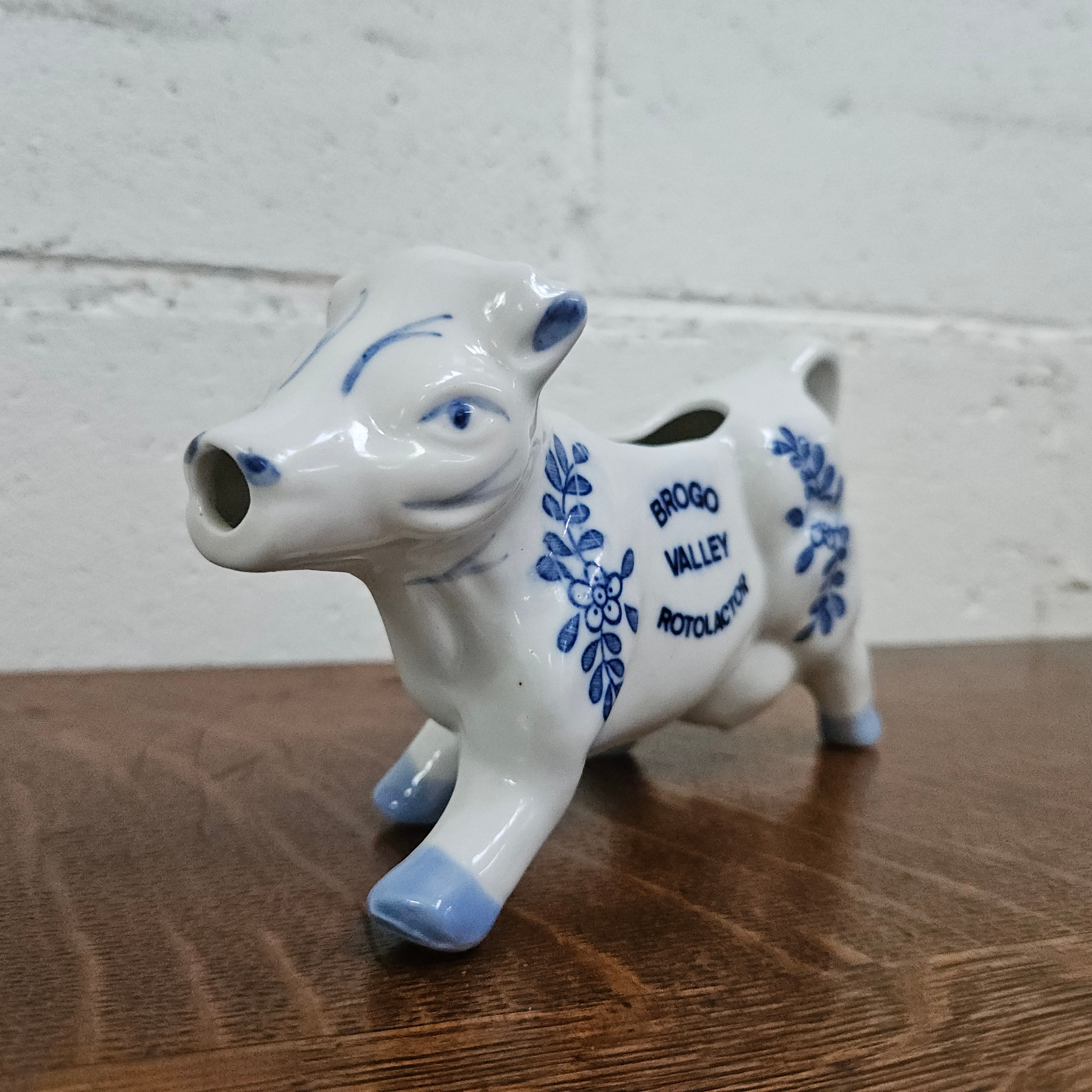 Vintage Blue/White Cow Cream Jug | Antique & Vintage | Moonee Ponds Antiques | Australia Wide Delivery