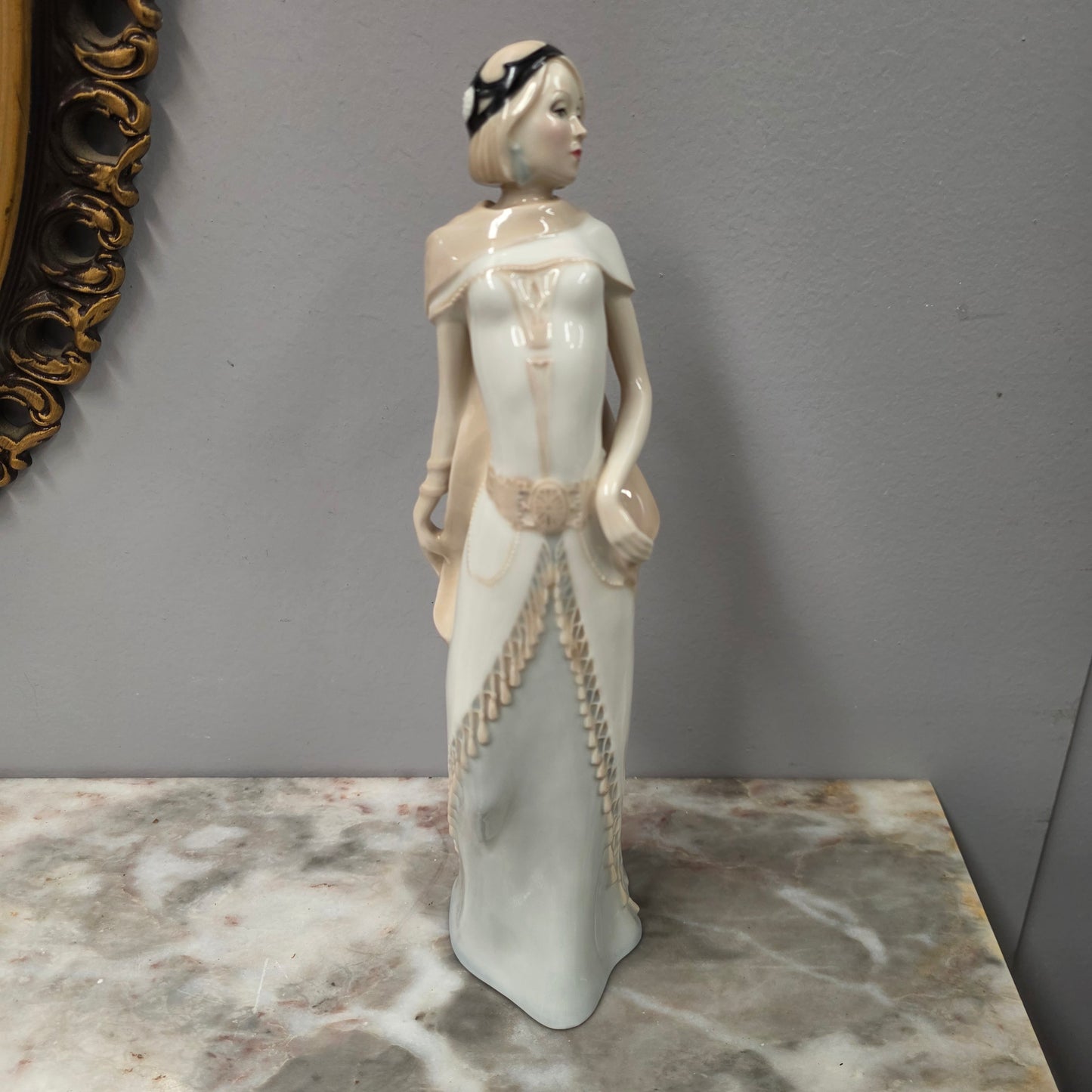 Beautiful Vintage Royal Doulton Reflections "Charisma" Figurine