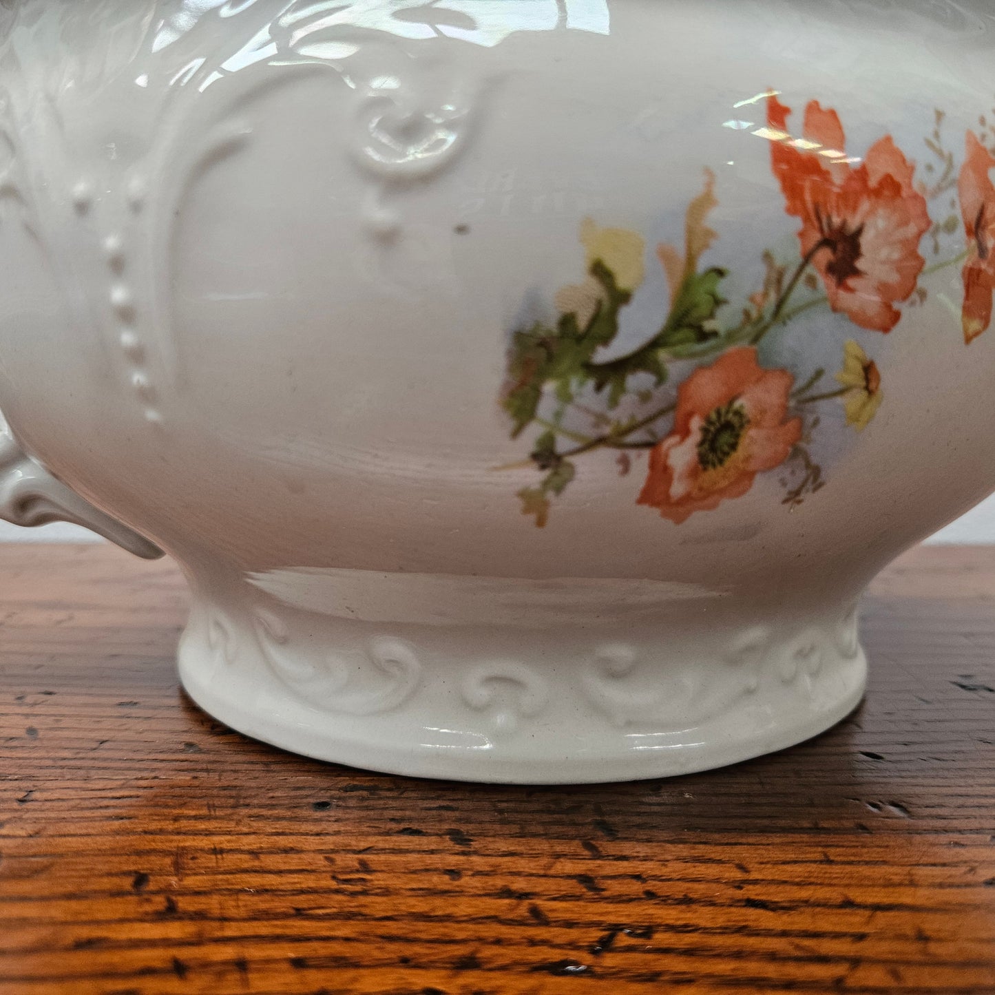 Antique Victorian White / Floral Chamber Pot