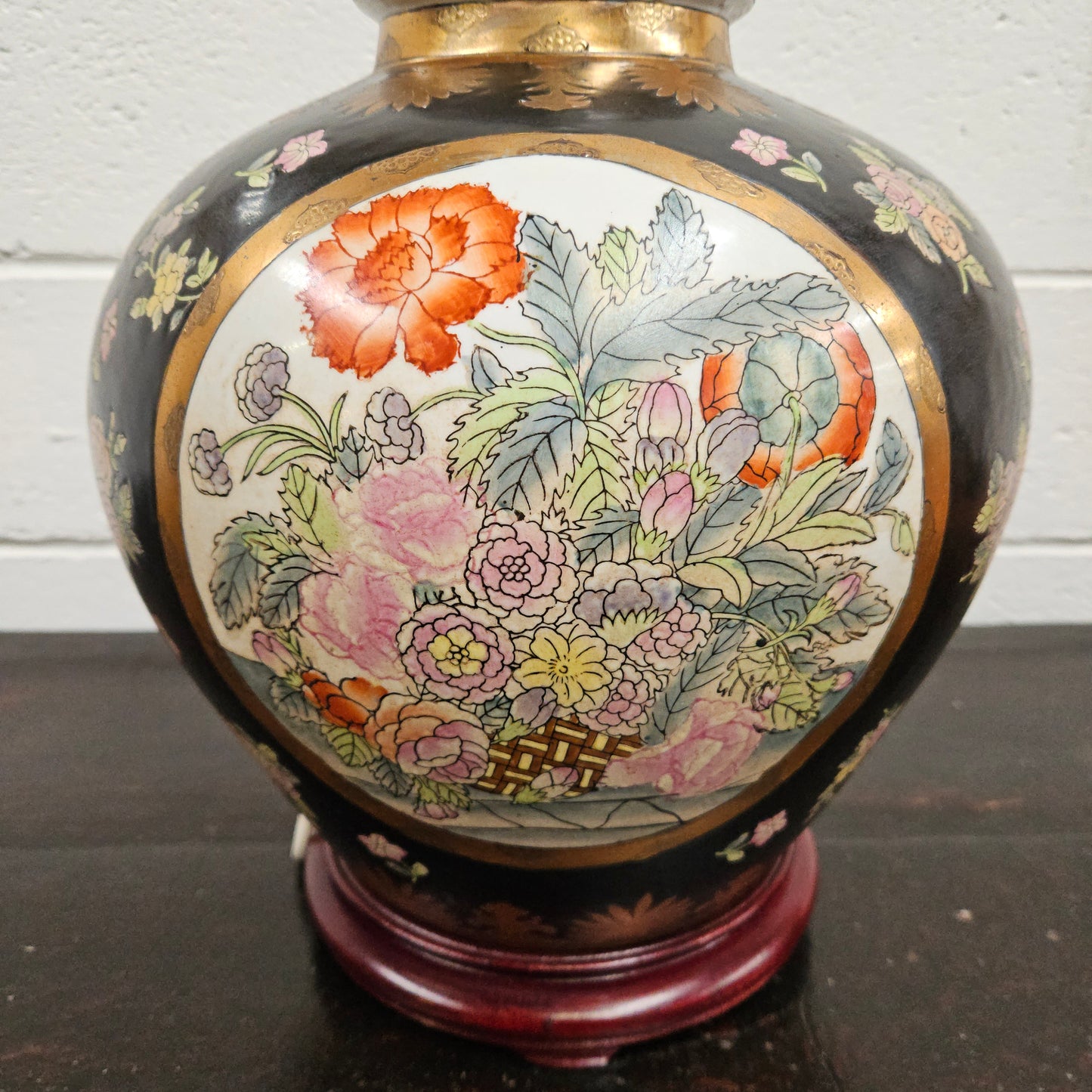 Oriental Large Floral Table Lamp