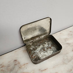 Vintage Australian "Lucy Hinton" Tobacco Tin 2oz | Antique & Vintage | Moonee Ponds Antiques | Australia Wide Delivery