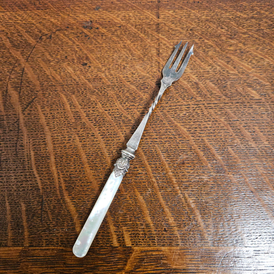 Antique Mother of Pearl & EPNS Pickle Fork