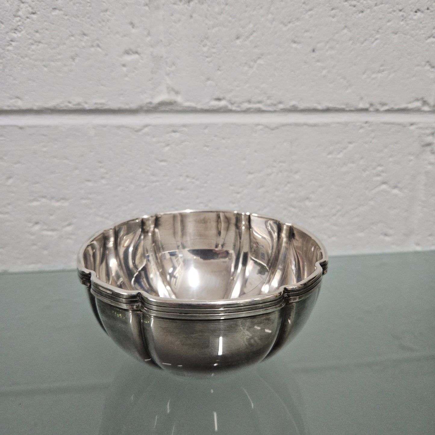 Impressive Heavy Sterling Silver Bowl 235g.