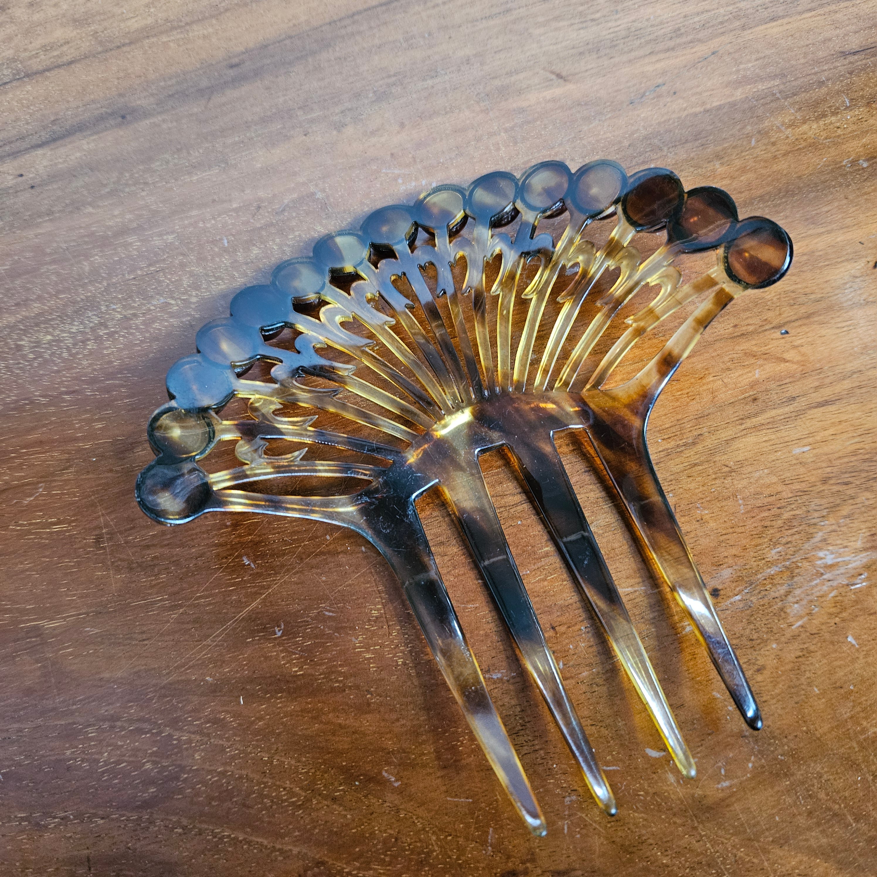 Lovely Faux Tortoiseshell Celluloid Hair Comb | Antique & Vintage | Moonee Ponds Antiques | Australia Wide Delivery