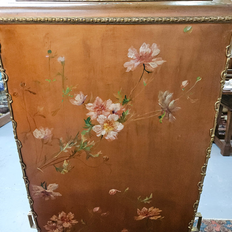 Stunning Rare 19th Century French Salon style vitrine/display cabinet. It has beautifully hand-painted panels and decoration all over with the original two glass shelves inside. It is circa 1900. In very good restored condition. 