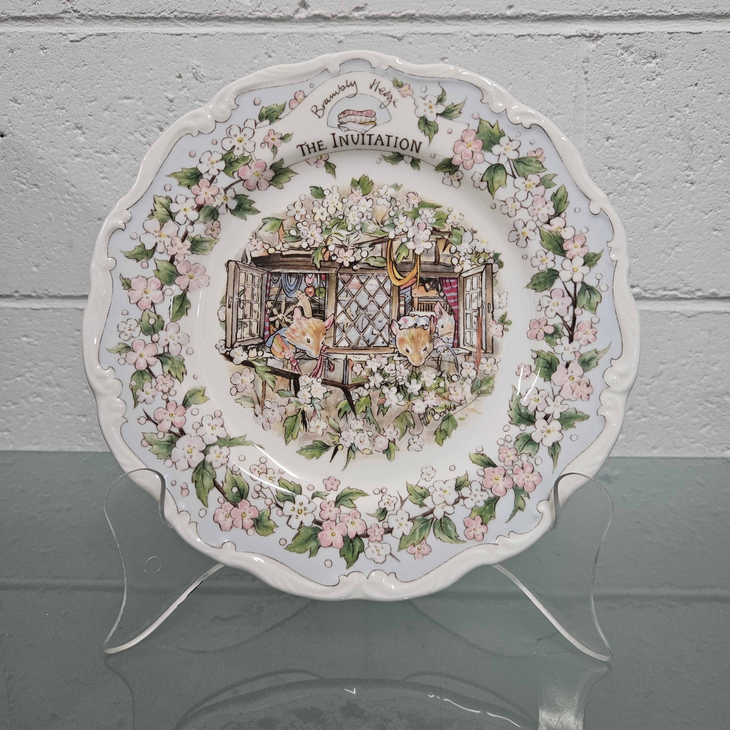 Vintage Royal Doulton Brambly Hedge "The Invitation" Plate Made in England | Antique & Vintage | Moonee Ponds Antiques | Australia Wide Delivery