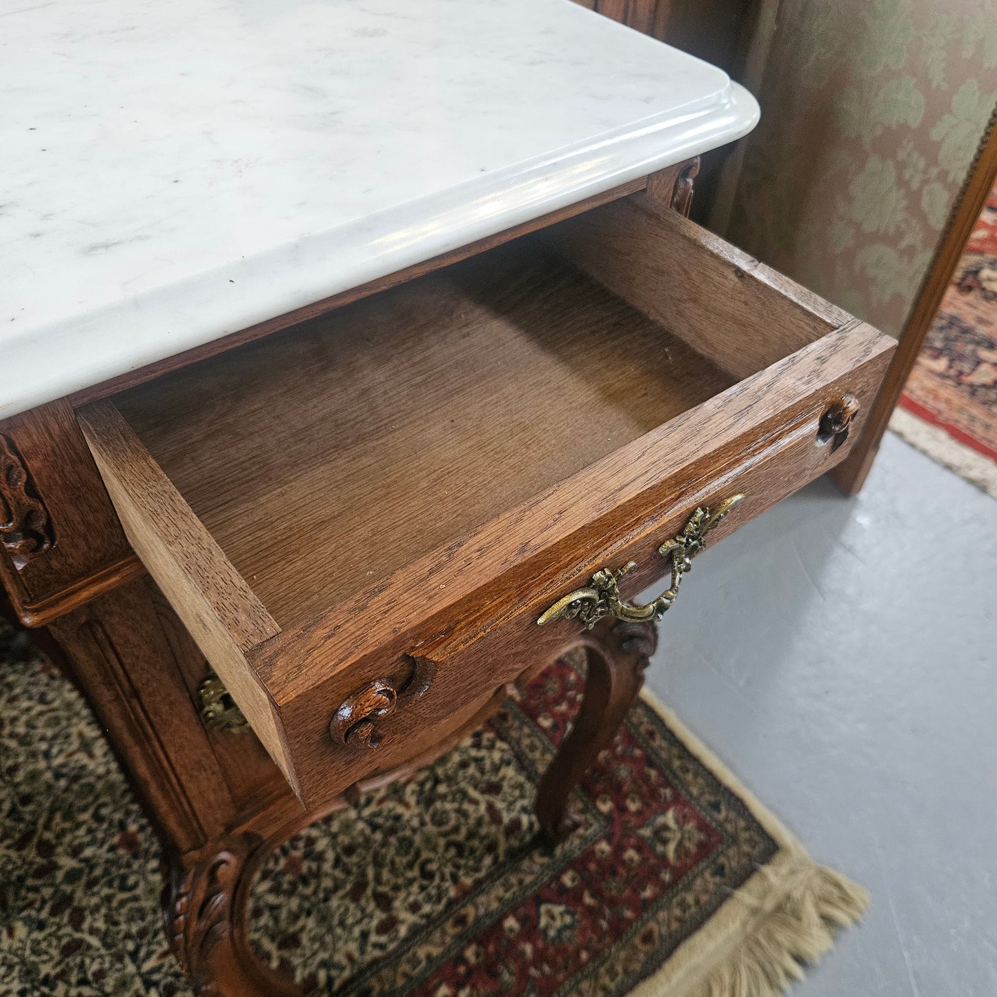 Louis XV Style Pair of Bedside Cabinets