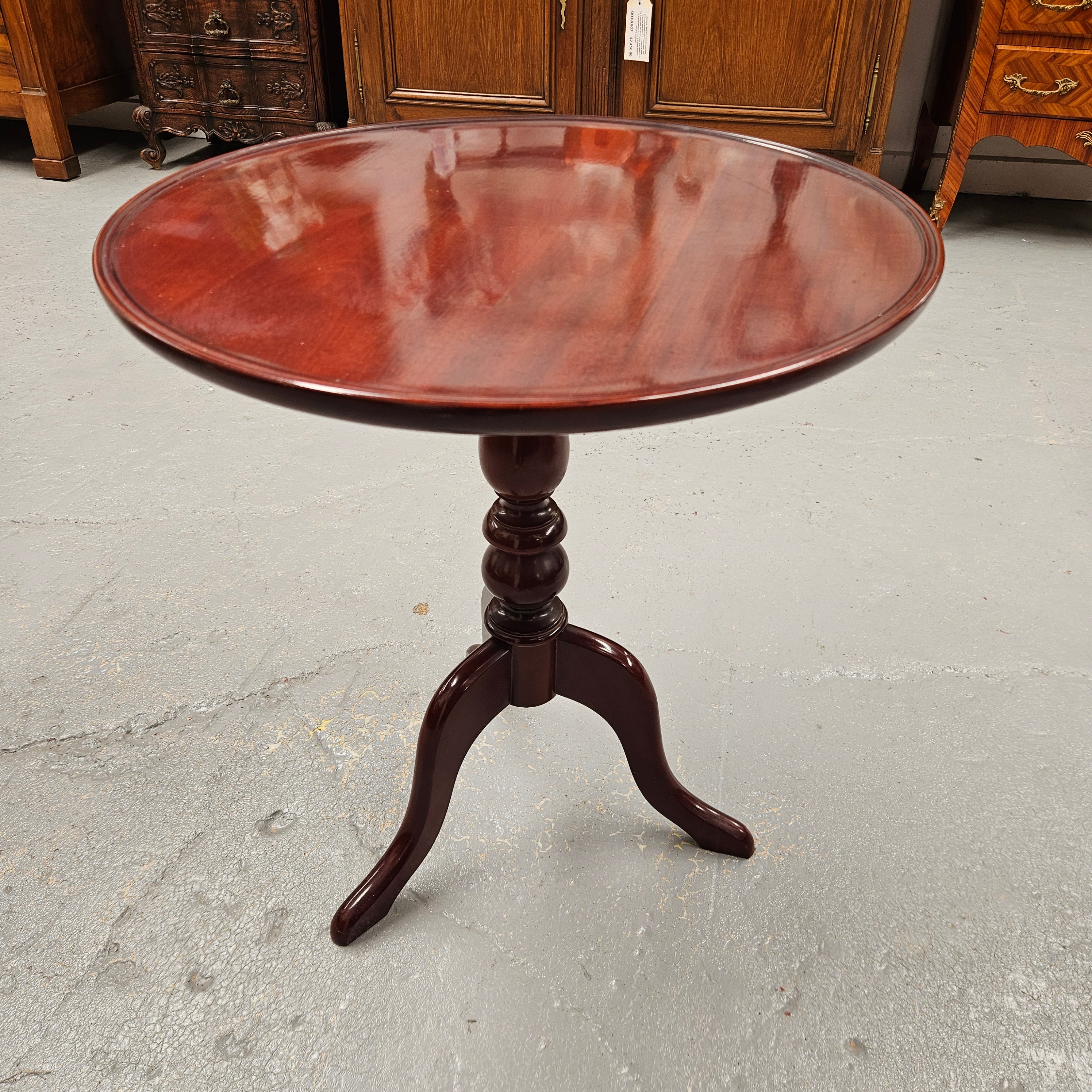 Vintage Australian Cedar Wine Table | Antique & Vintage | Moonee Ponds Antiques | Australia Wide Delivery