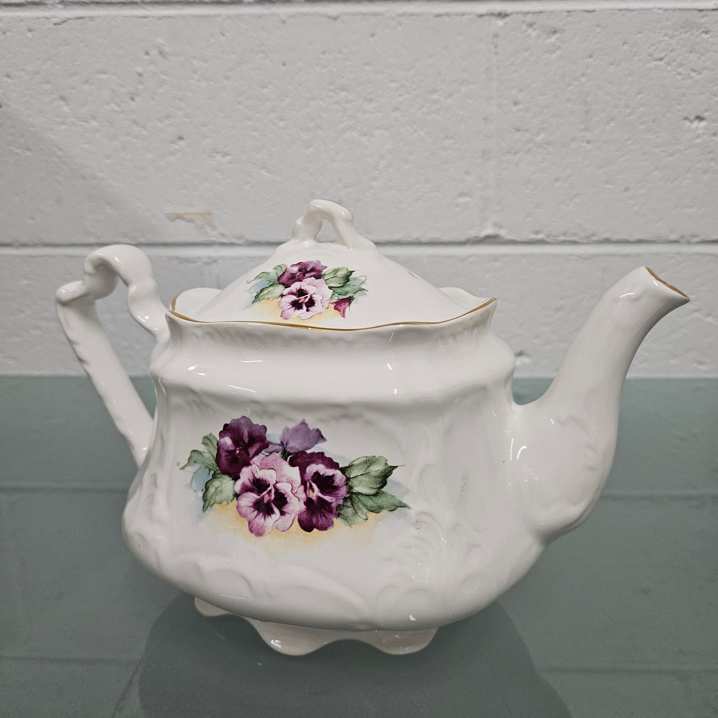 Vintage English Arthur Wood Teapot