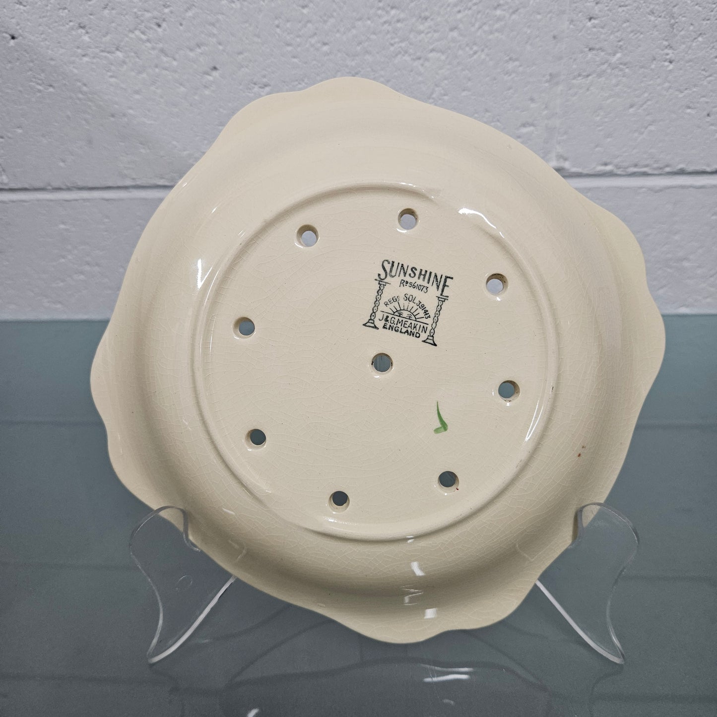 Sunshine J & G Meakin Straining Bowl & Plate