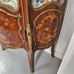 Louis 15th style 19th Century Vitrine