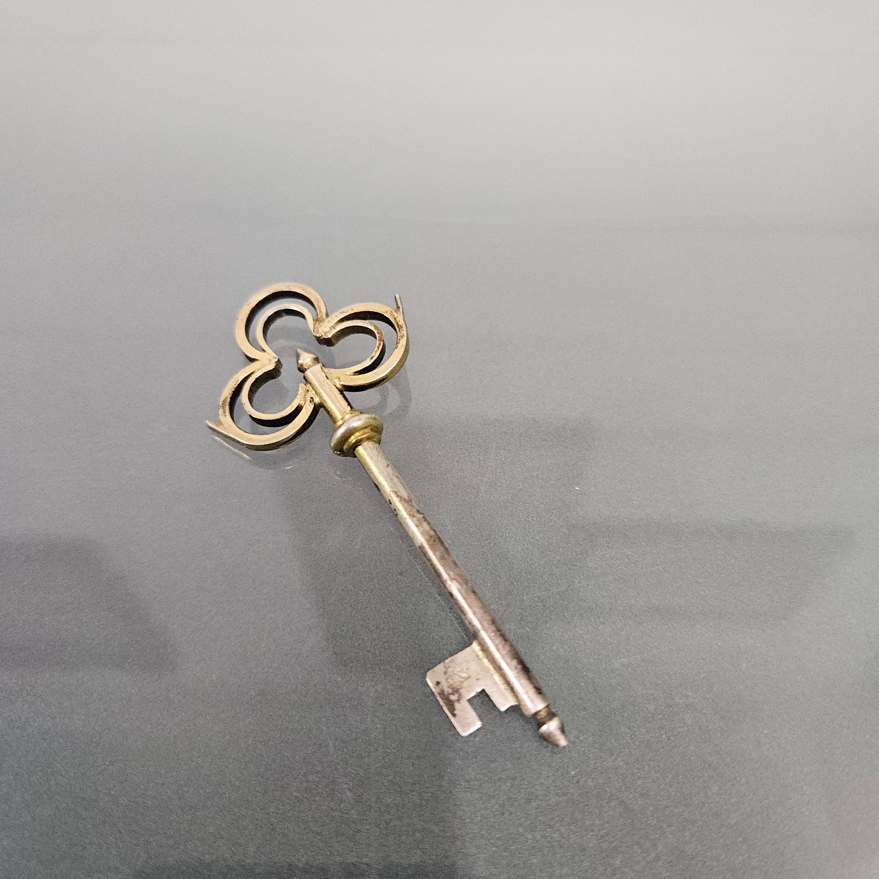 Continental Silver Key | Antique & Vintage | Moonee Ponds Antiques | Australia Wide Delivery