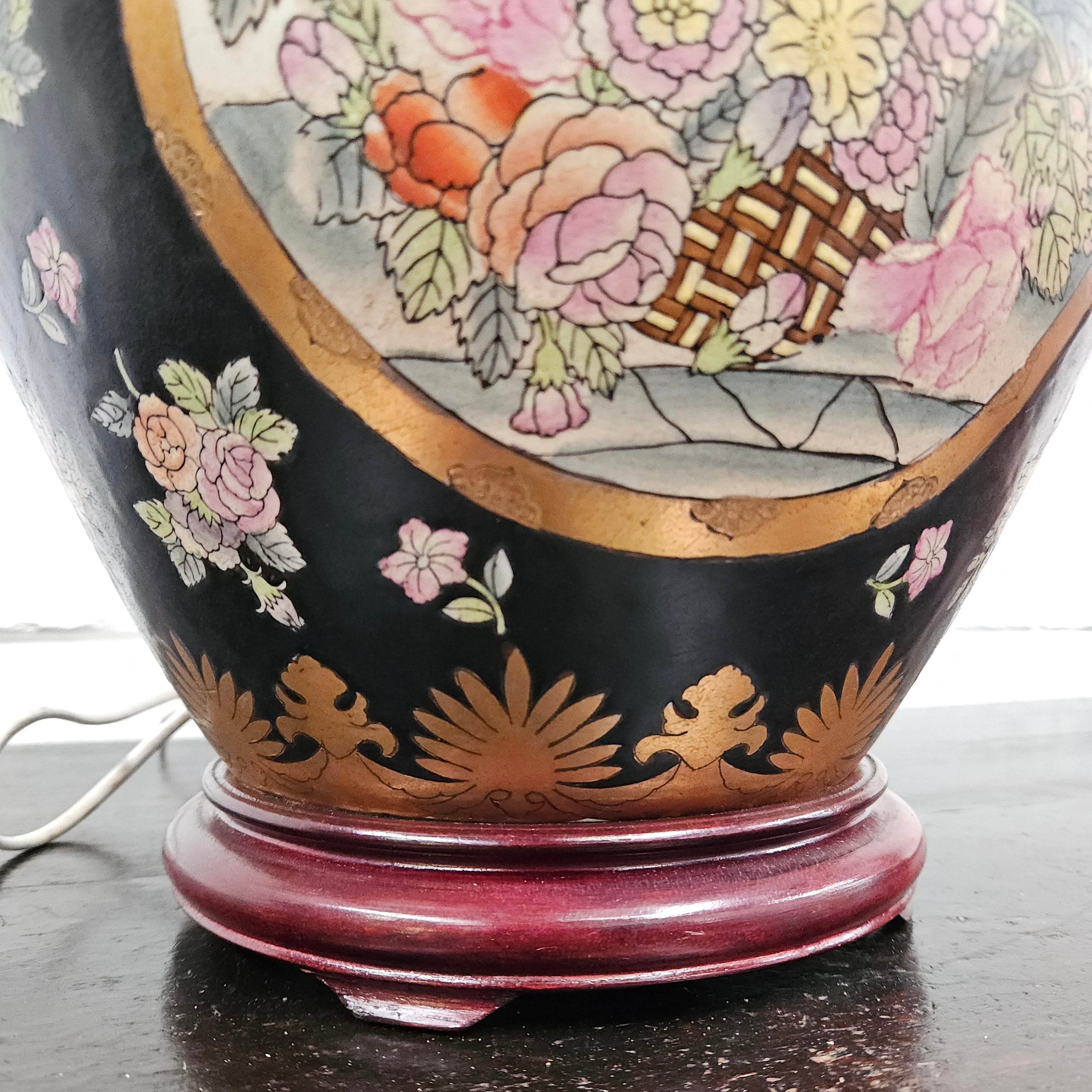 Oriental Large Floral Table Lamp